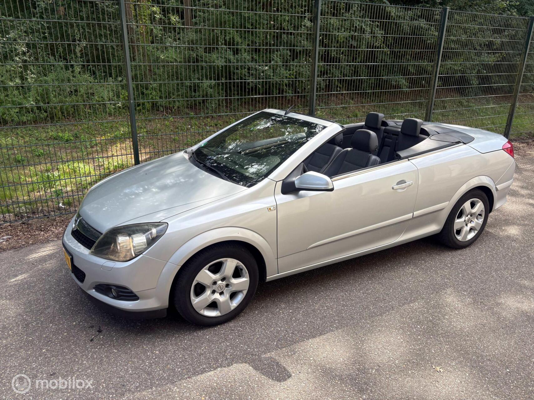 Foto van Opel Astra Cabrio