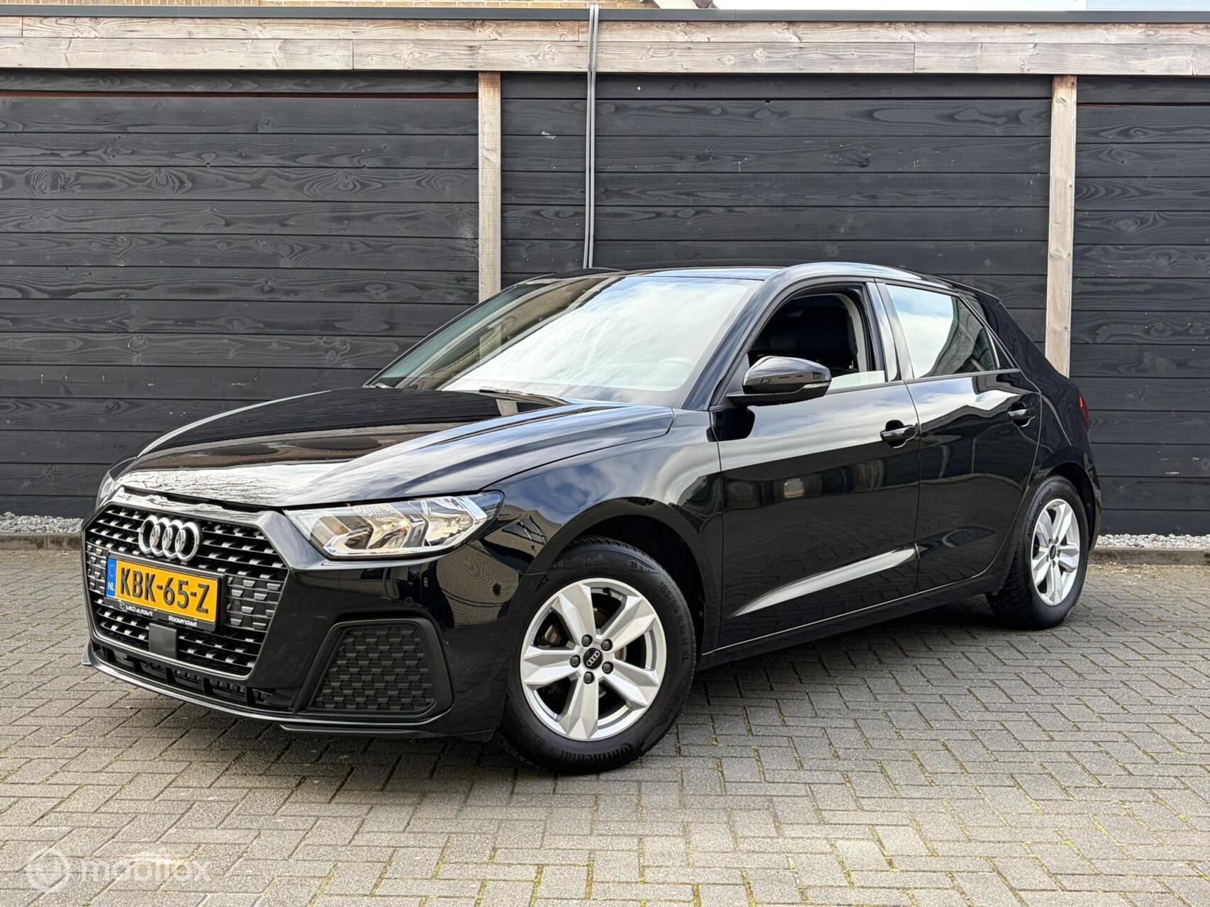 Audi A1 Sportback 25 TFSI Attitude FM nav / Carplay / LM / Clima / 53.311 km!! 2023 - voorkant