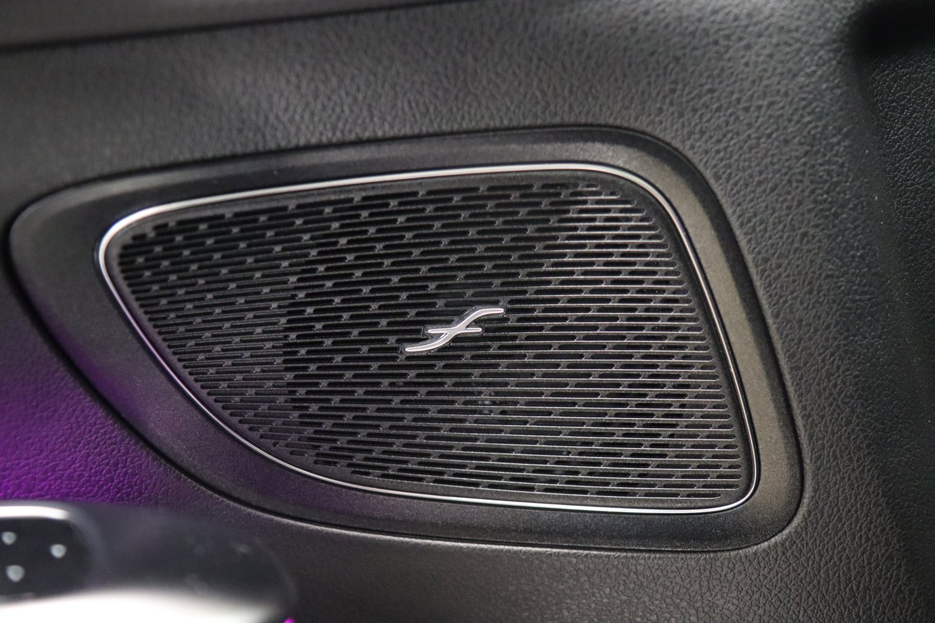 Foto van Mercedes-Benz C 300 E