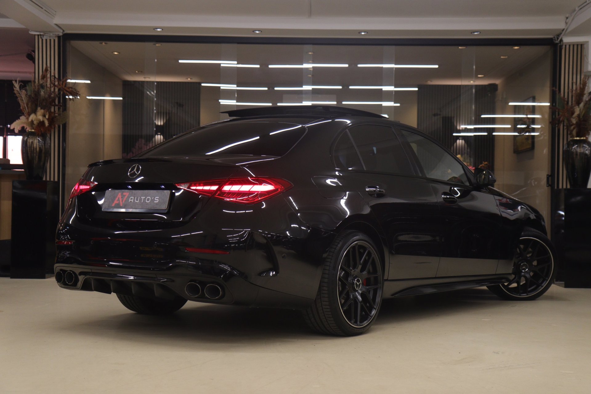 Foto van Mercedes-Benz C 300 E