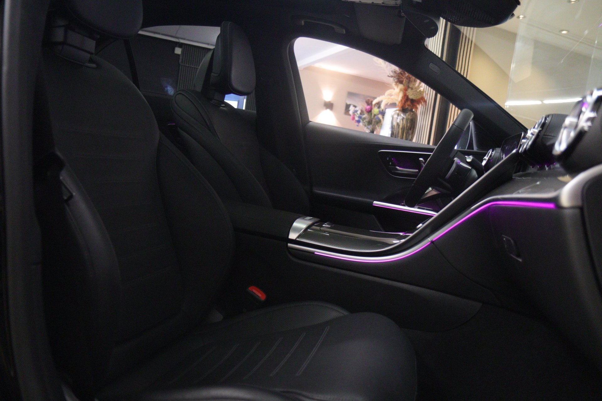 Foto van Mercedes-Benz C 300 E