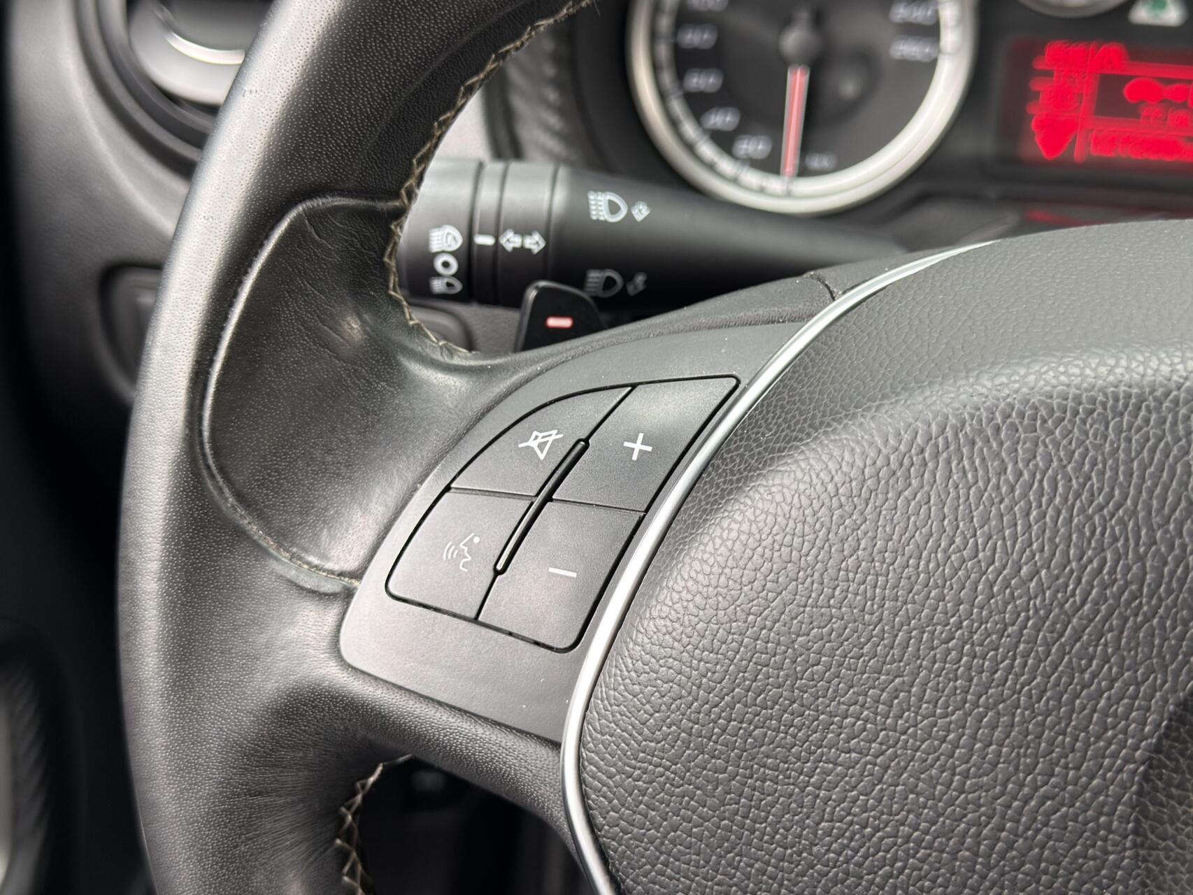 Foto van Alfa Romeo Mito