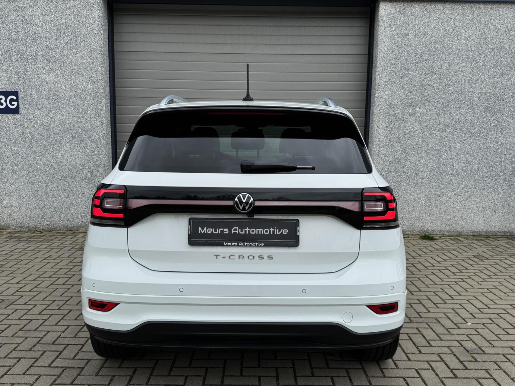 Foto van Volkswagen T-cross