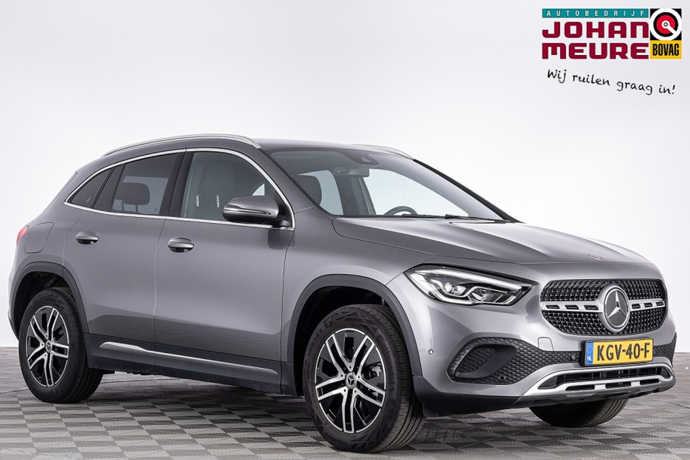 Mercedes-Benz Gla 250 E e Business Line | Full LED | Half LEDER | NAVI | PHEV *BEVRIJDINGSDAG 05 mei OPEN!* 2024 - voorkant