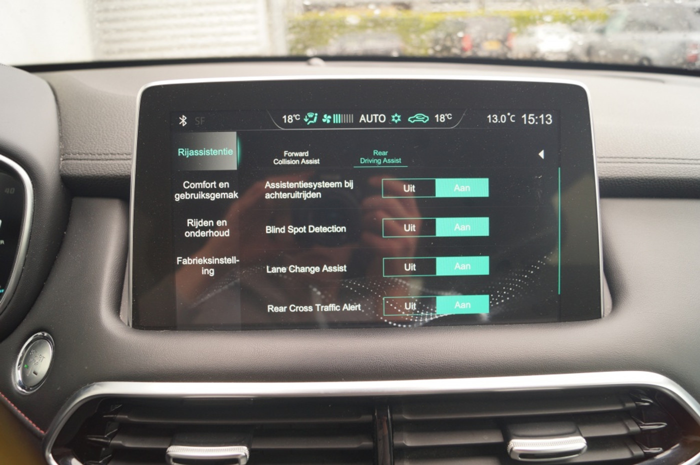 Foto van MG MG Rx6 Plug-in Hybrid