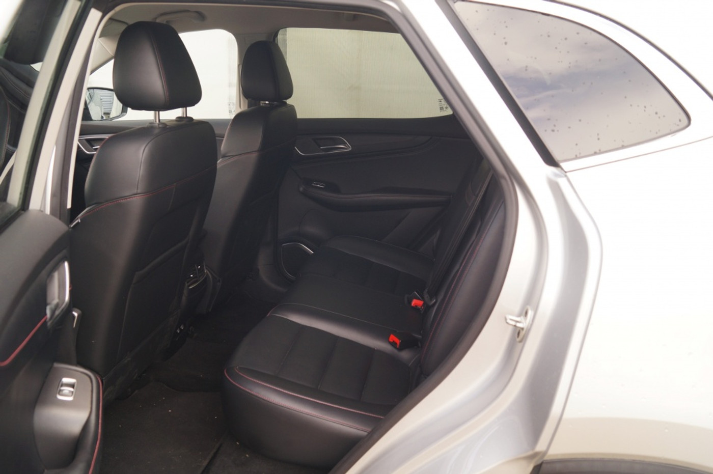 Foto van MG MG Rx6 Plug-in Hybrid