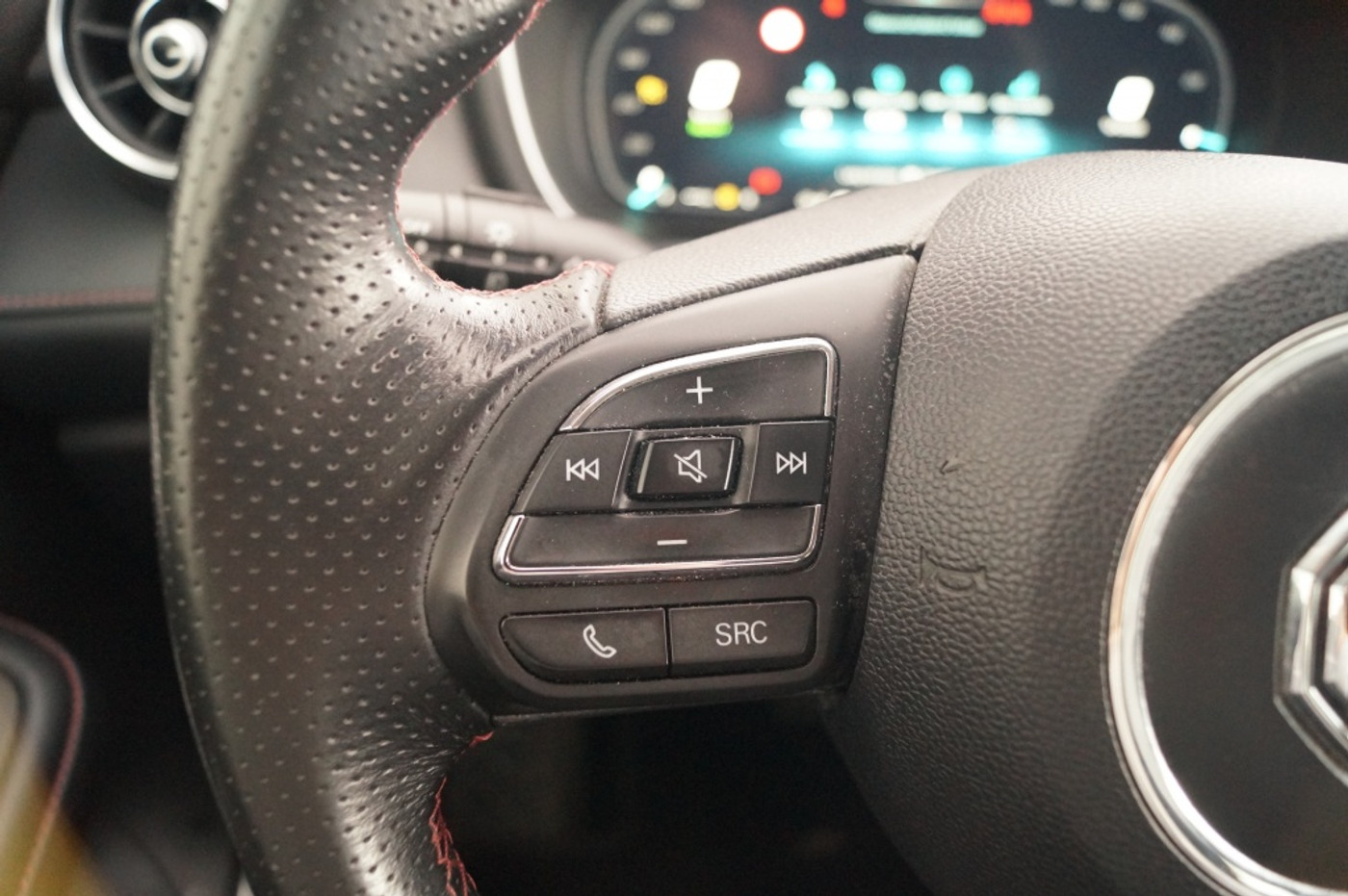 Foto van MG MG Rx6 Plug-in Hybrid
