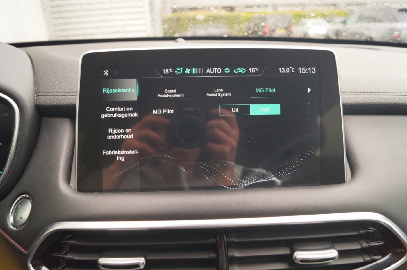 Foto van MG MG Rx6 Plug-in Hybrid