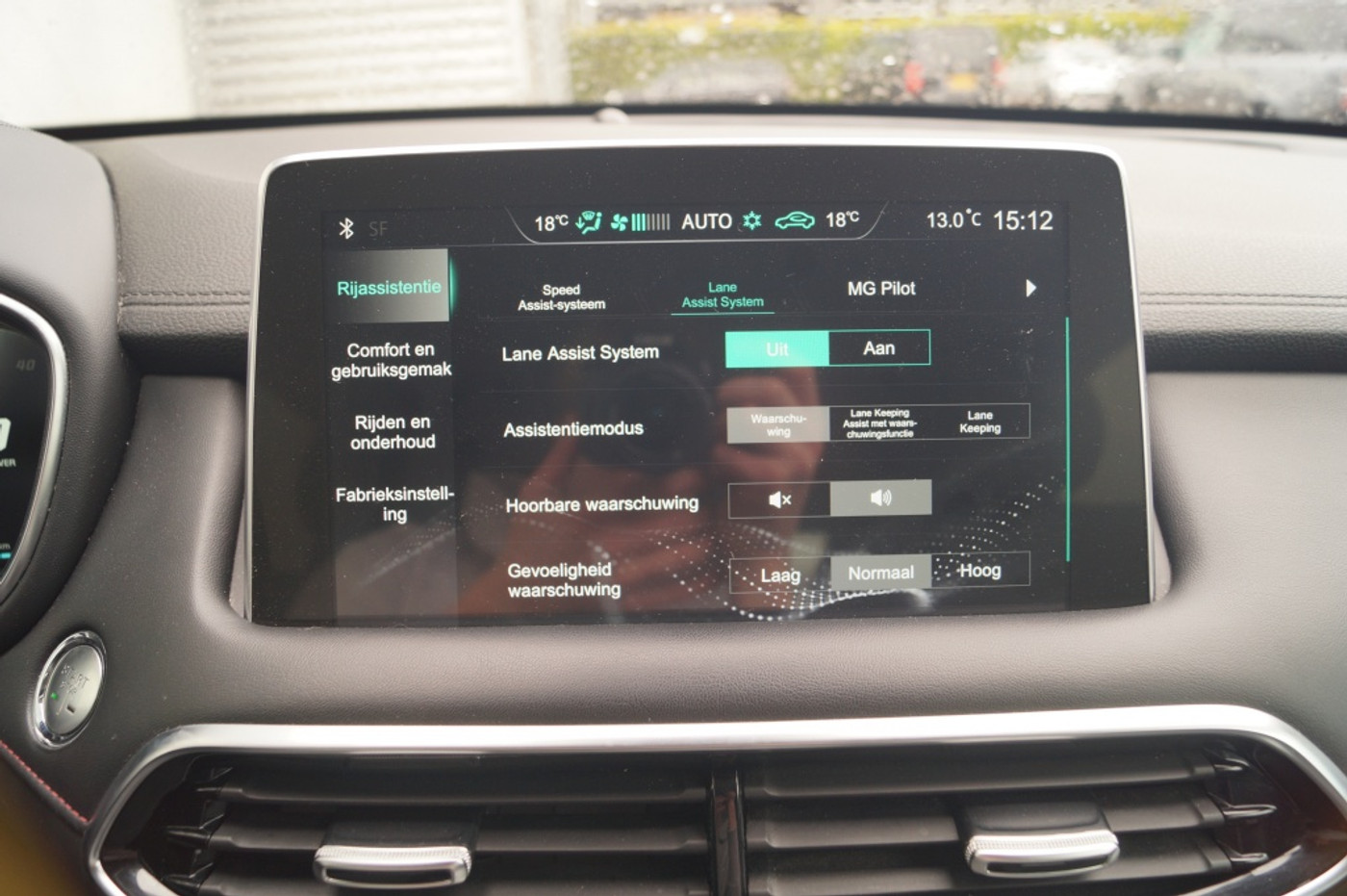Foto van MG MG Rx6 Plug-in Hybrid