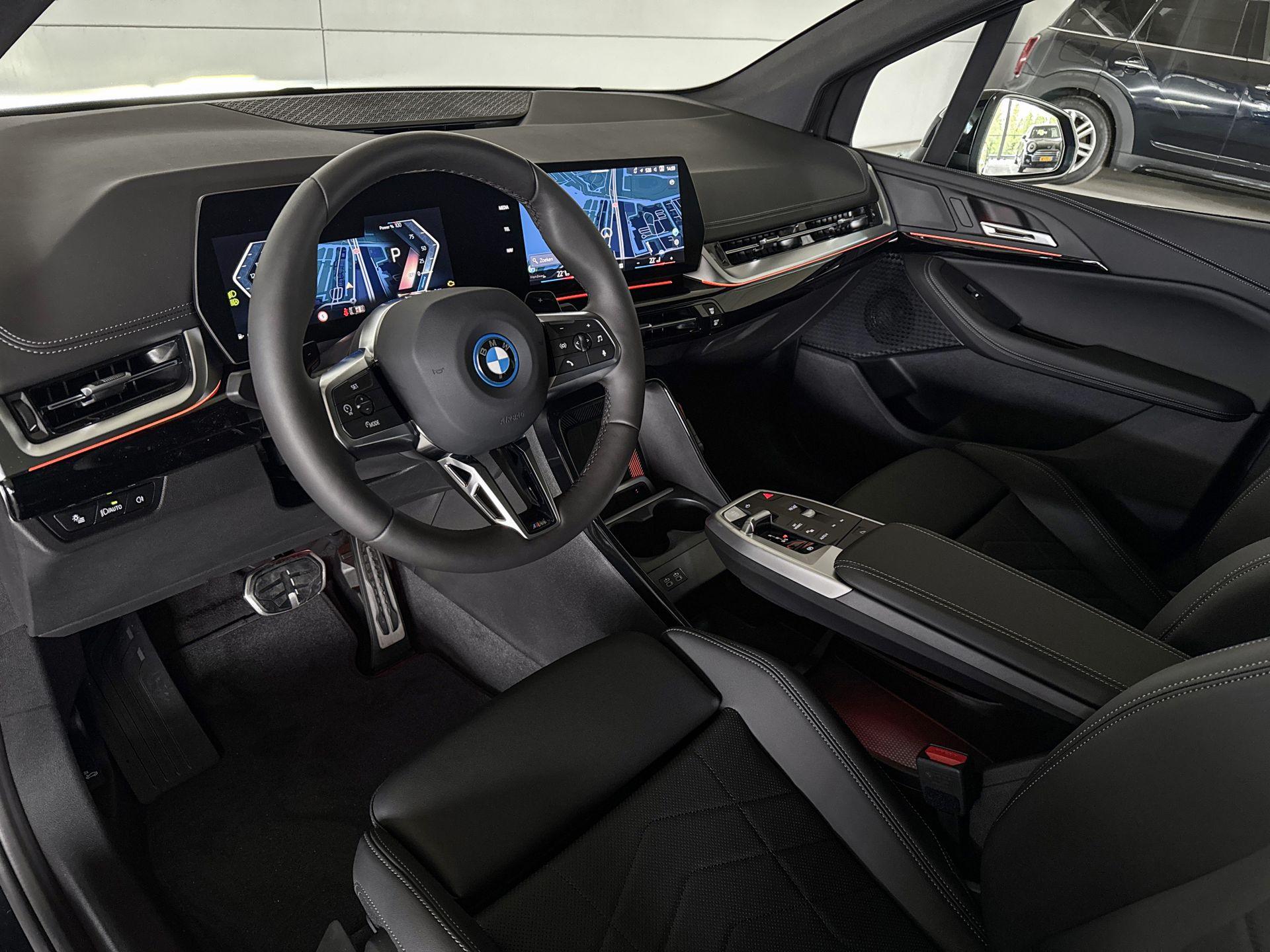 Foto van BMW 225e xDrive Active Tourer