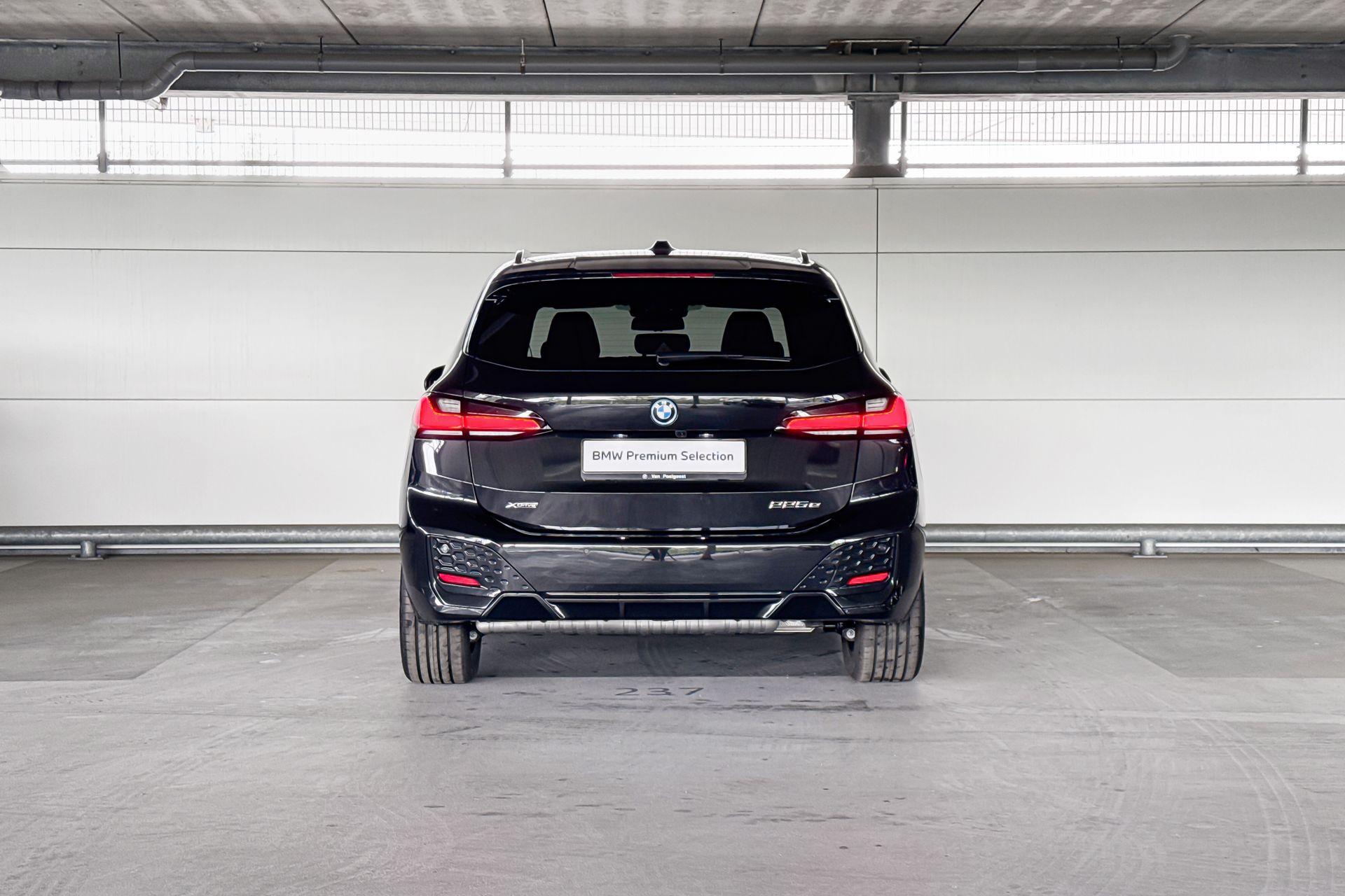 Foto van BMW 225e xDrive Active Tourer
