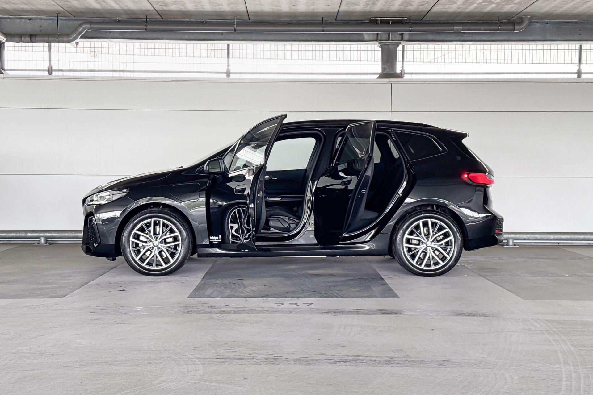 Foto van BMW 225e xDrive Active Tourer