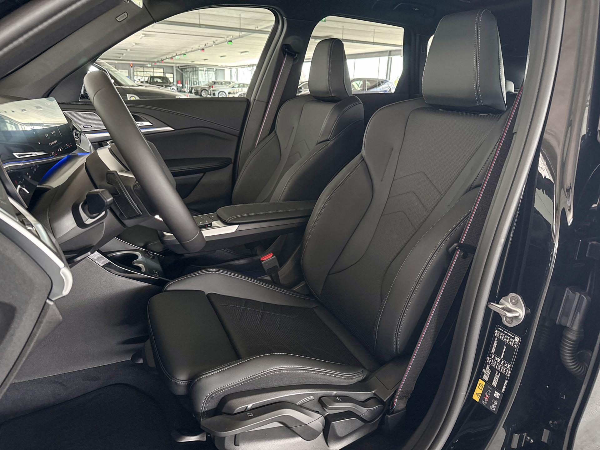 Foto van BMW Ix1 Edrive20