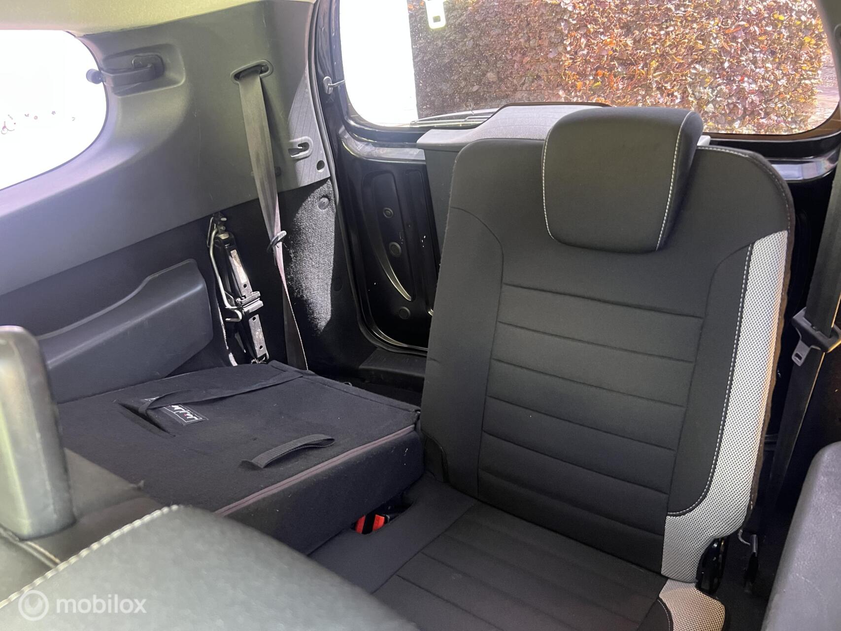 Foto van Dacia Lodgy