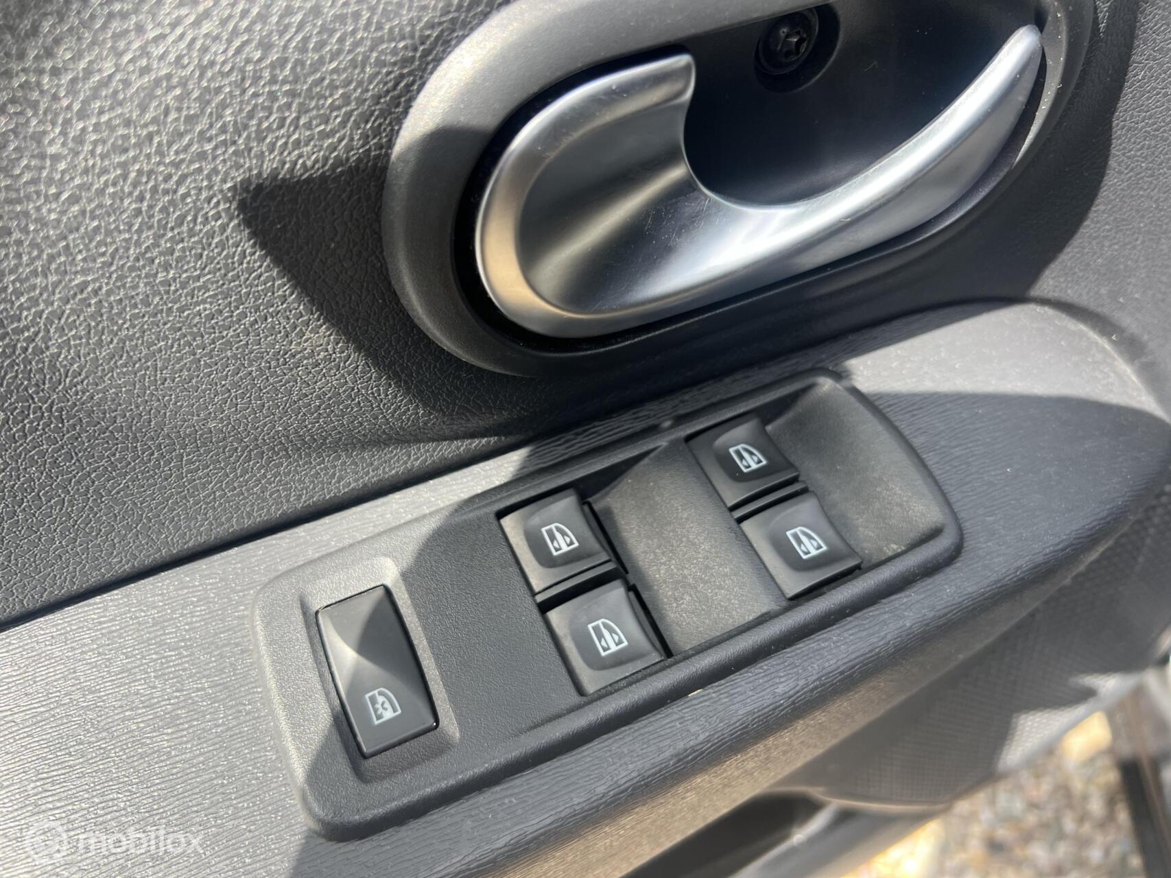 Foto van Dacia Lodgy