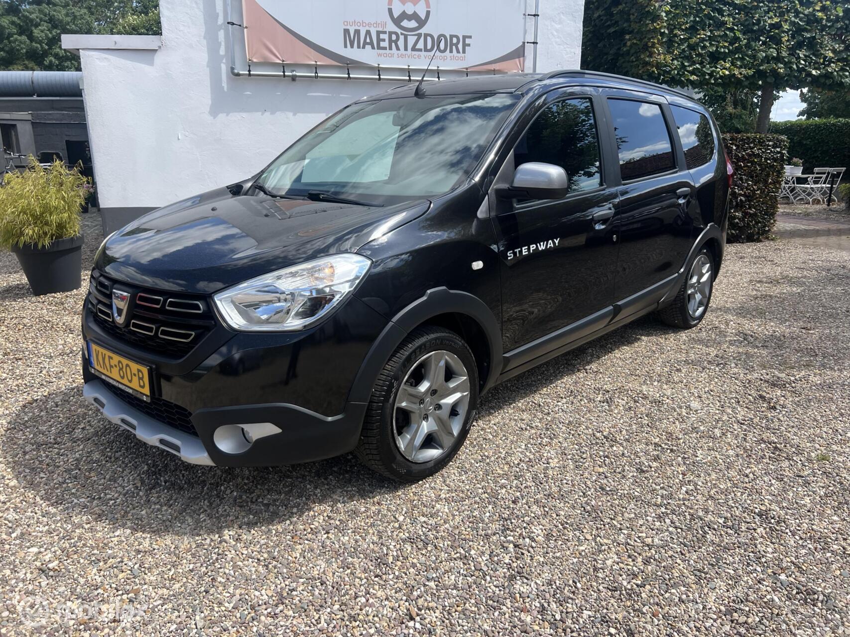 Foto van Dacia Lodgy