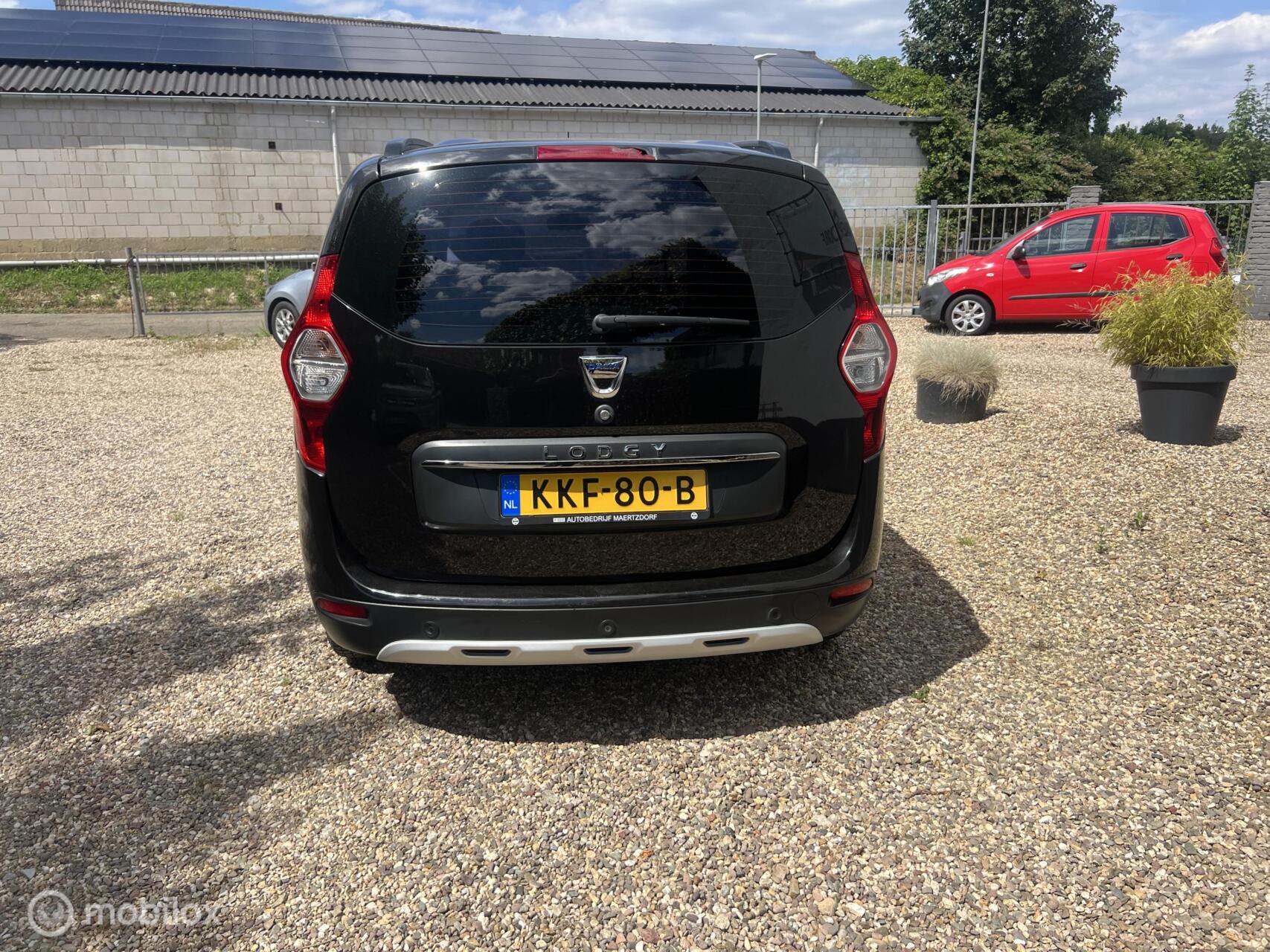 Foto van Dacia Lodgy