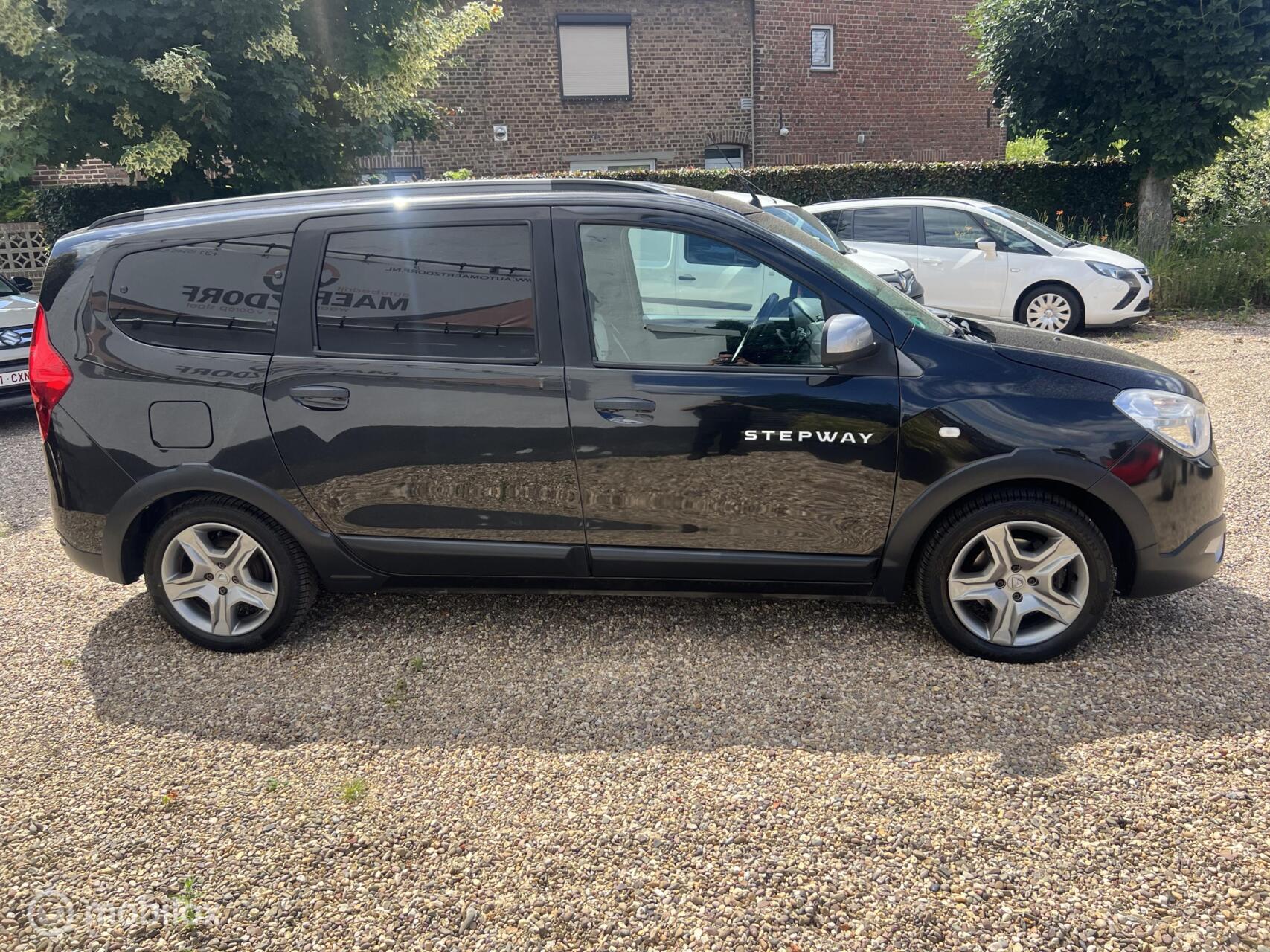 Foto van Dacia Lodgy