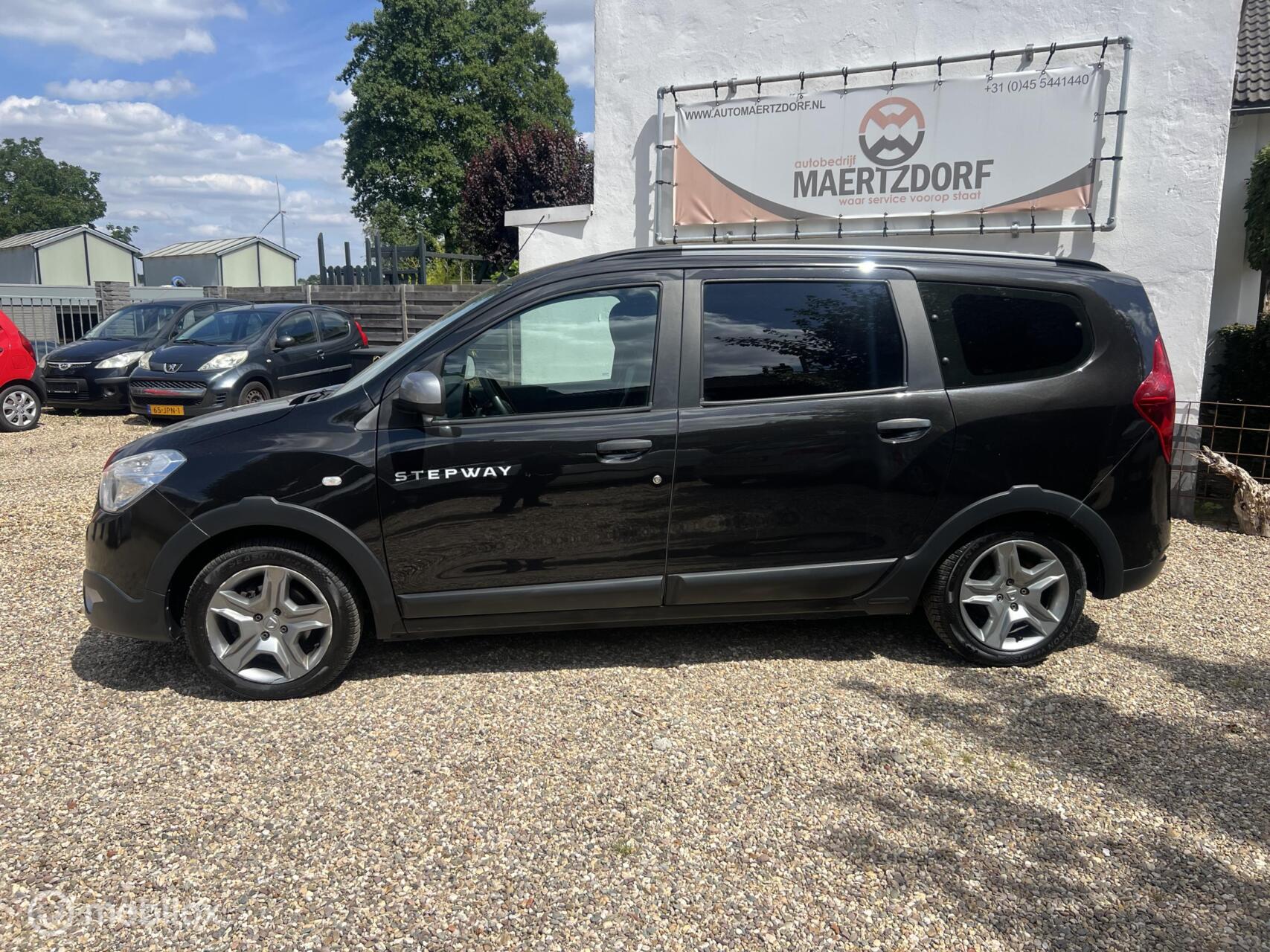 Foto van Dacia Lodgy