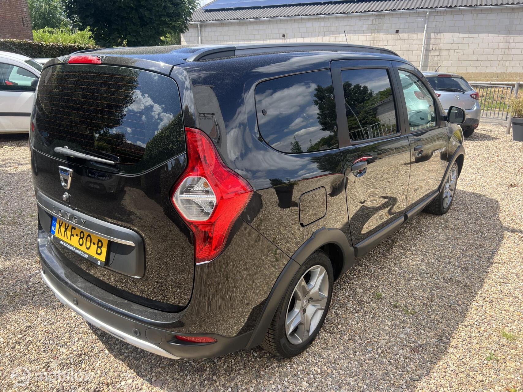 Foto van Dacia Lodgy