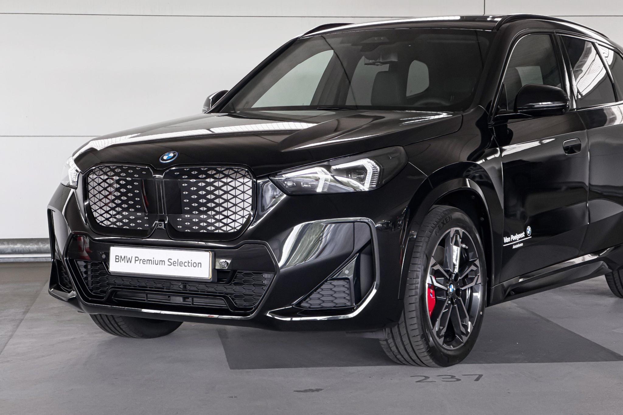 Foto van BMW Ix1 Edrive20