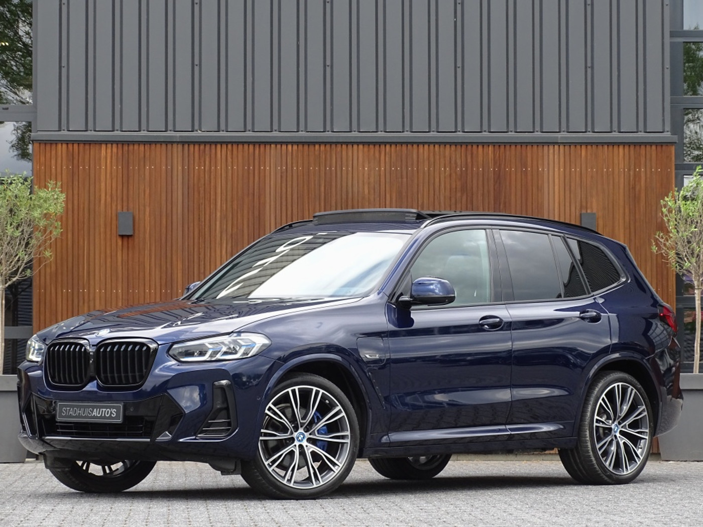 BMW X3 30e 292PK X-drive M-Sport / Individual / Laser / 360° 2021 - voorkant