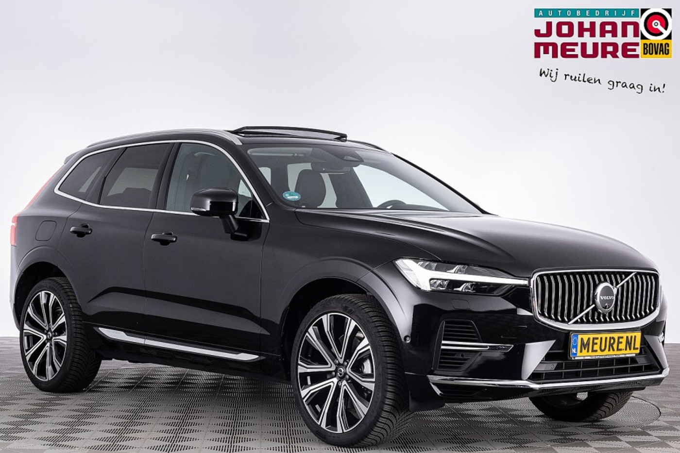 Volvo Xc60 2.0 T8 Plug-in hybrid AWD Ultimate Bright | NAPPA LEDER | harman/kardon | PANORAMADAK . 2024 - voorkant