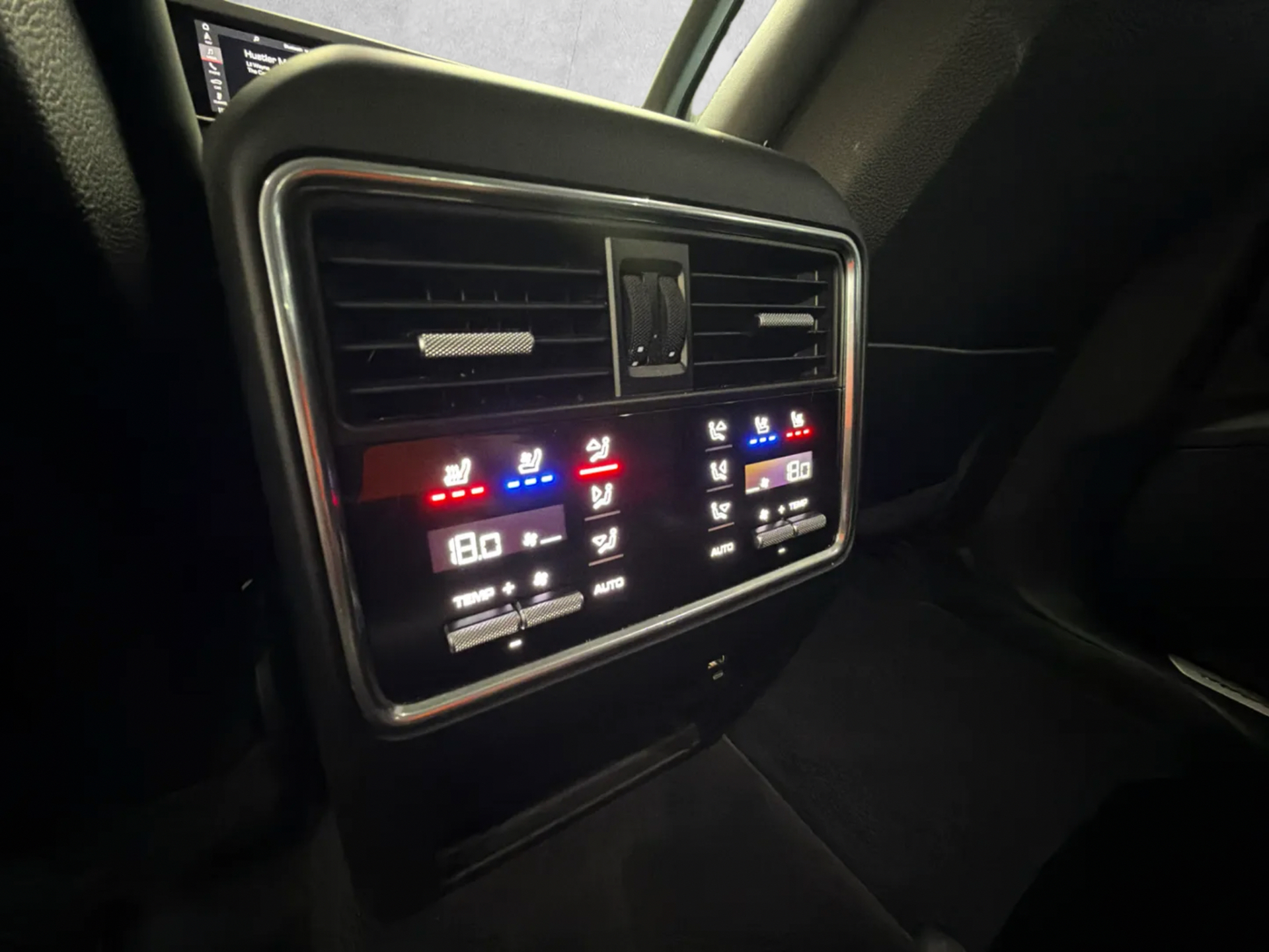 Foto van Porsche Cayenne S
