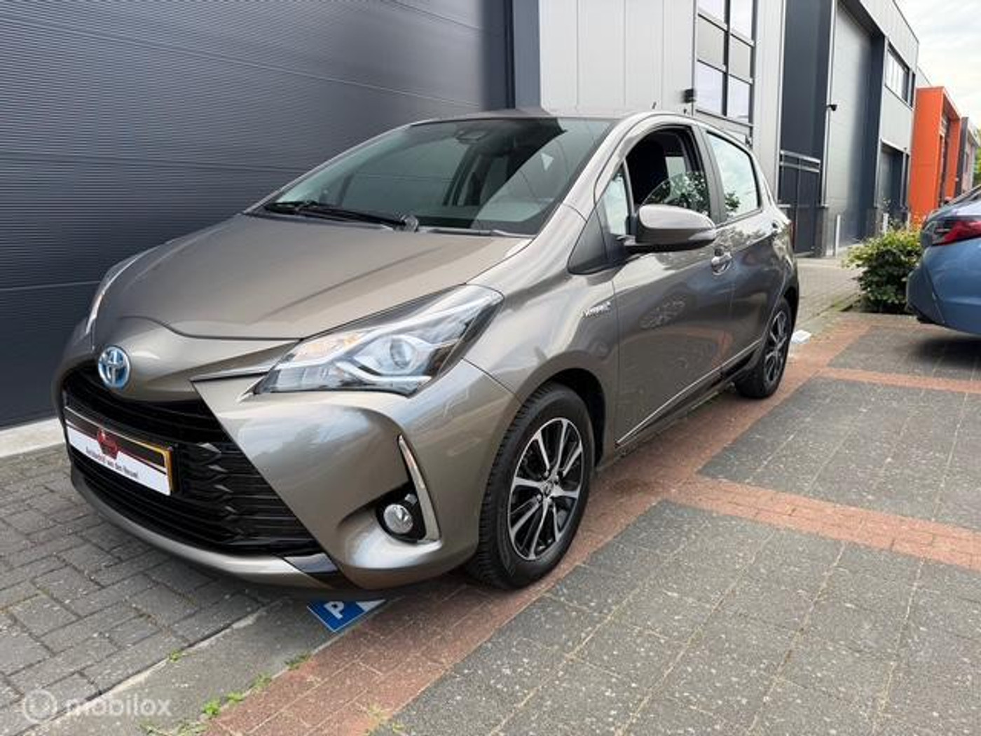 Foto van Toyota Toyota Yaris Hybrid