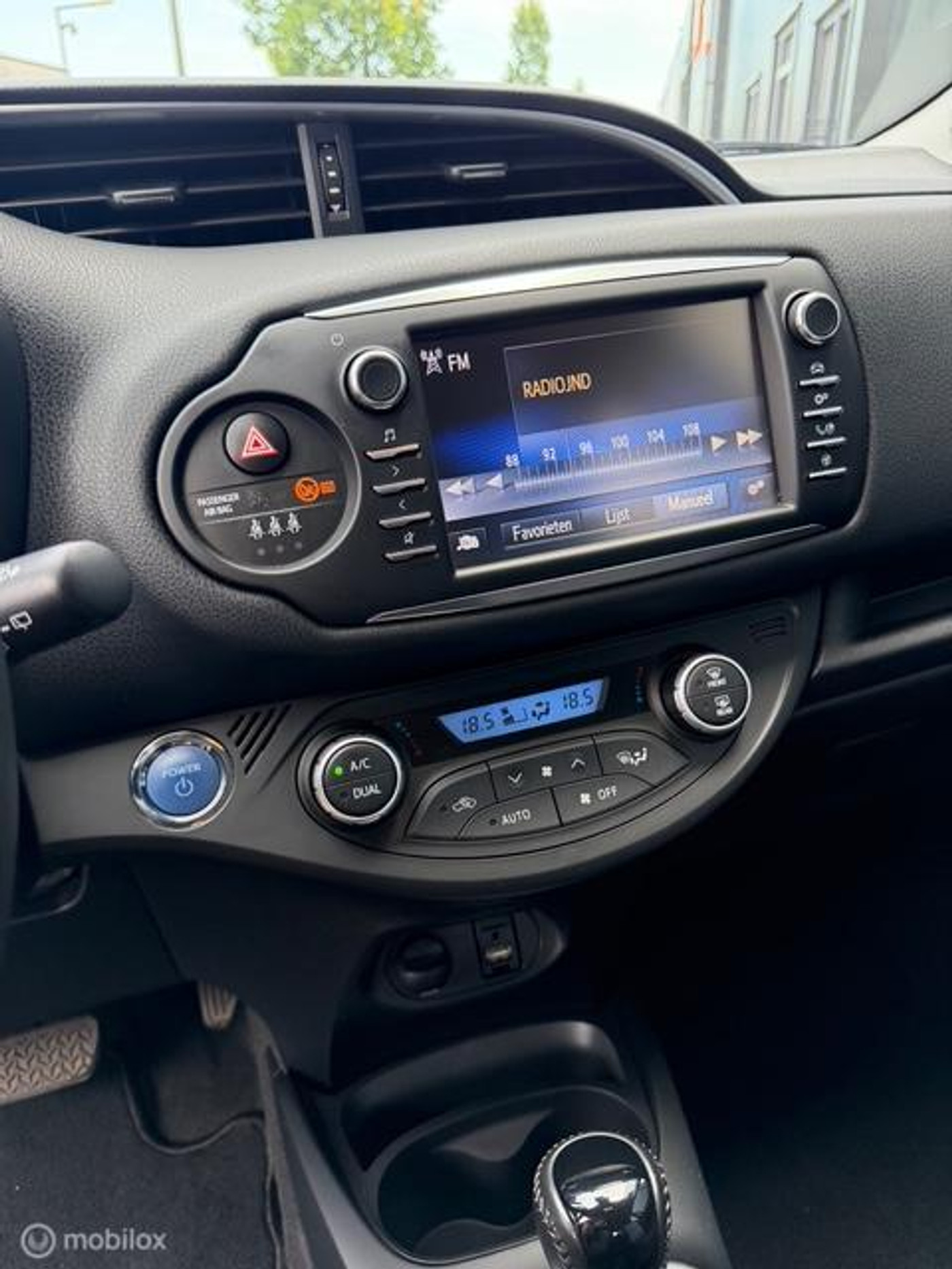 Foto van Toyota Toyota Yaris Hybrid
