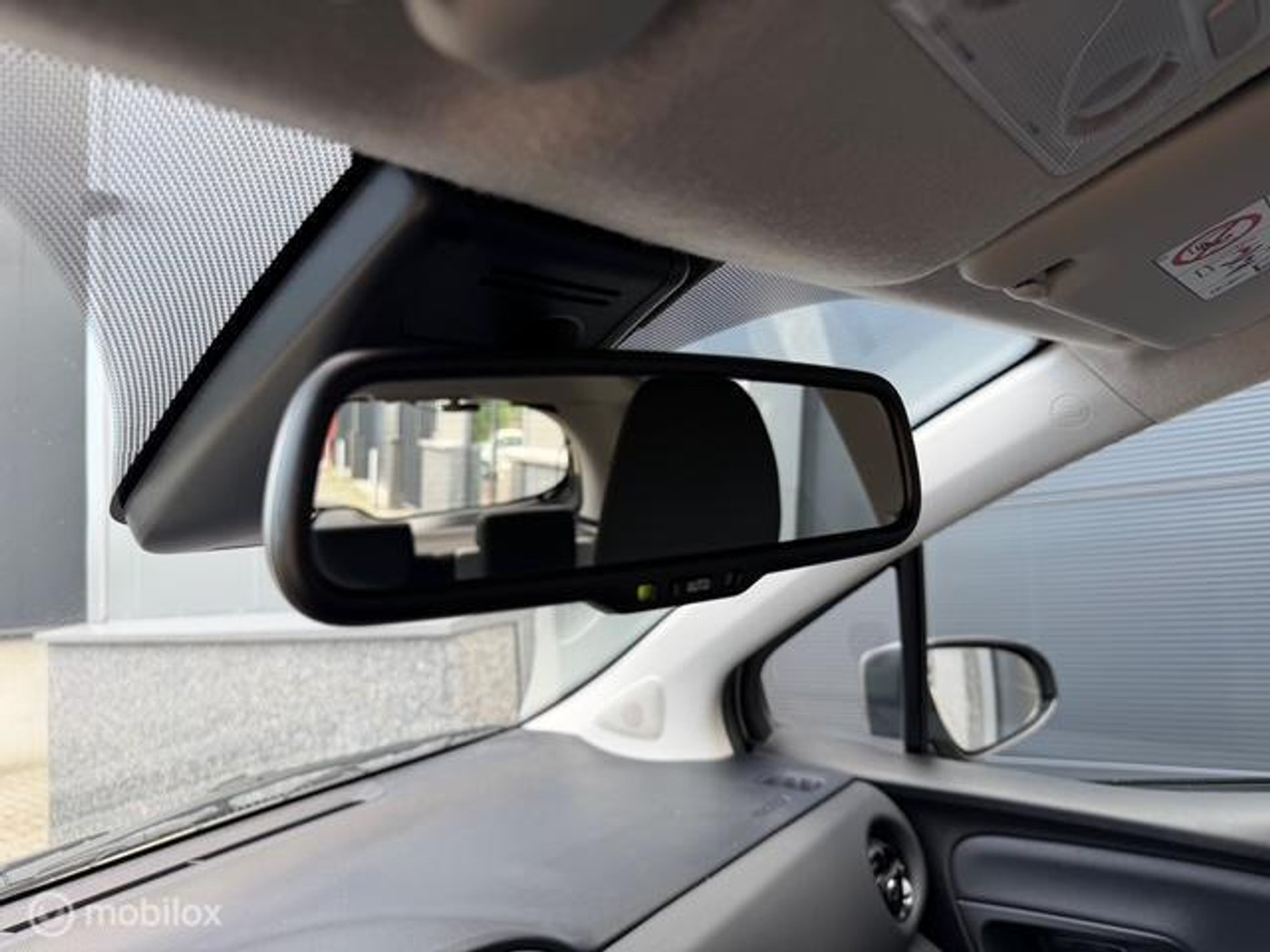 Foto van Toyota Toyota Yaris Hybrid
