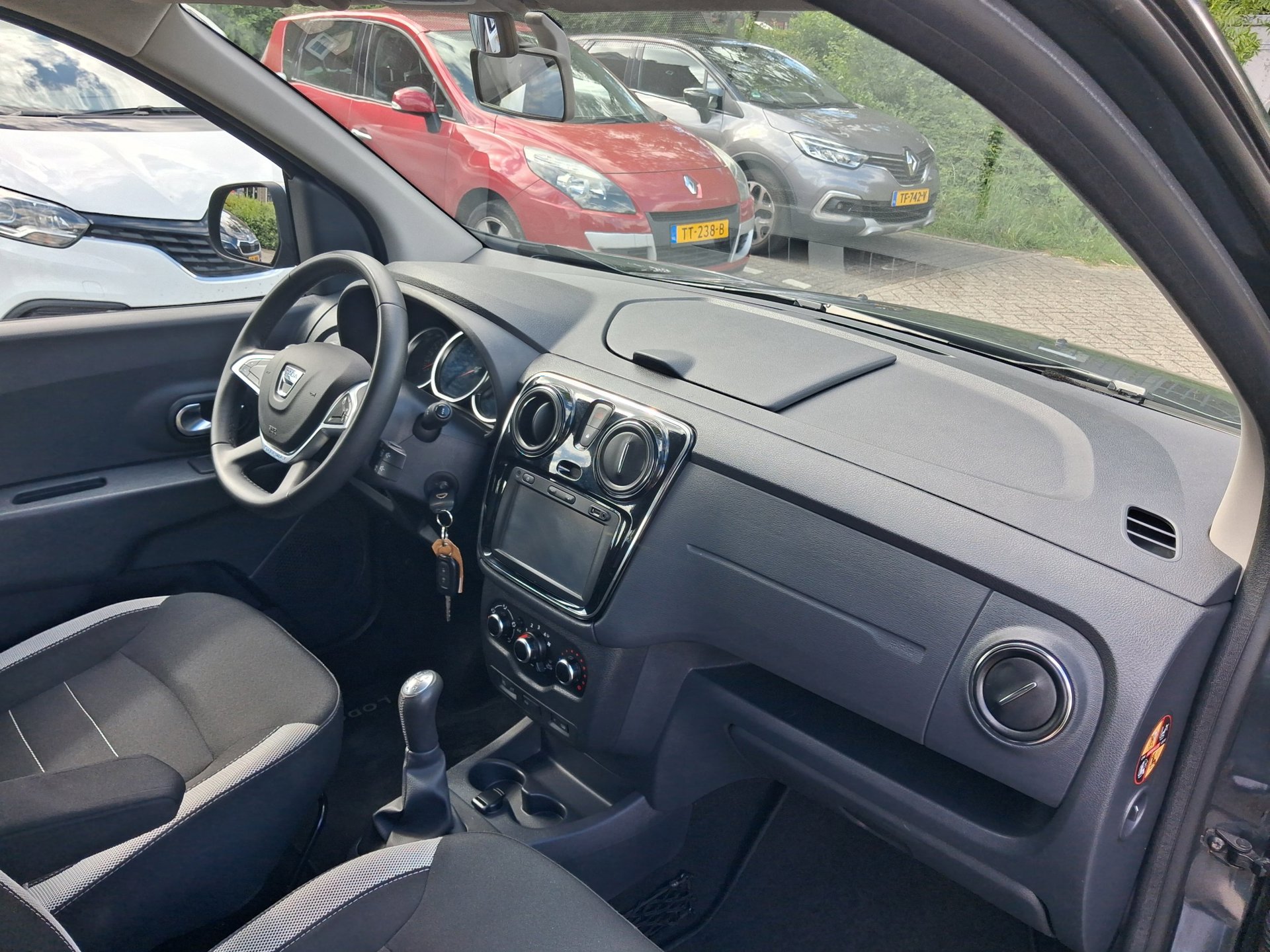 Foto van Dacia Lodgy