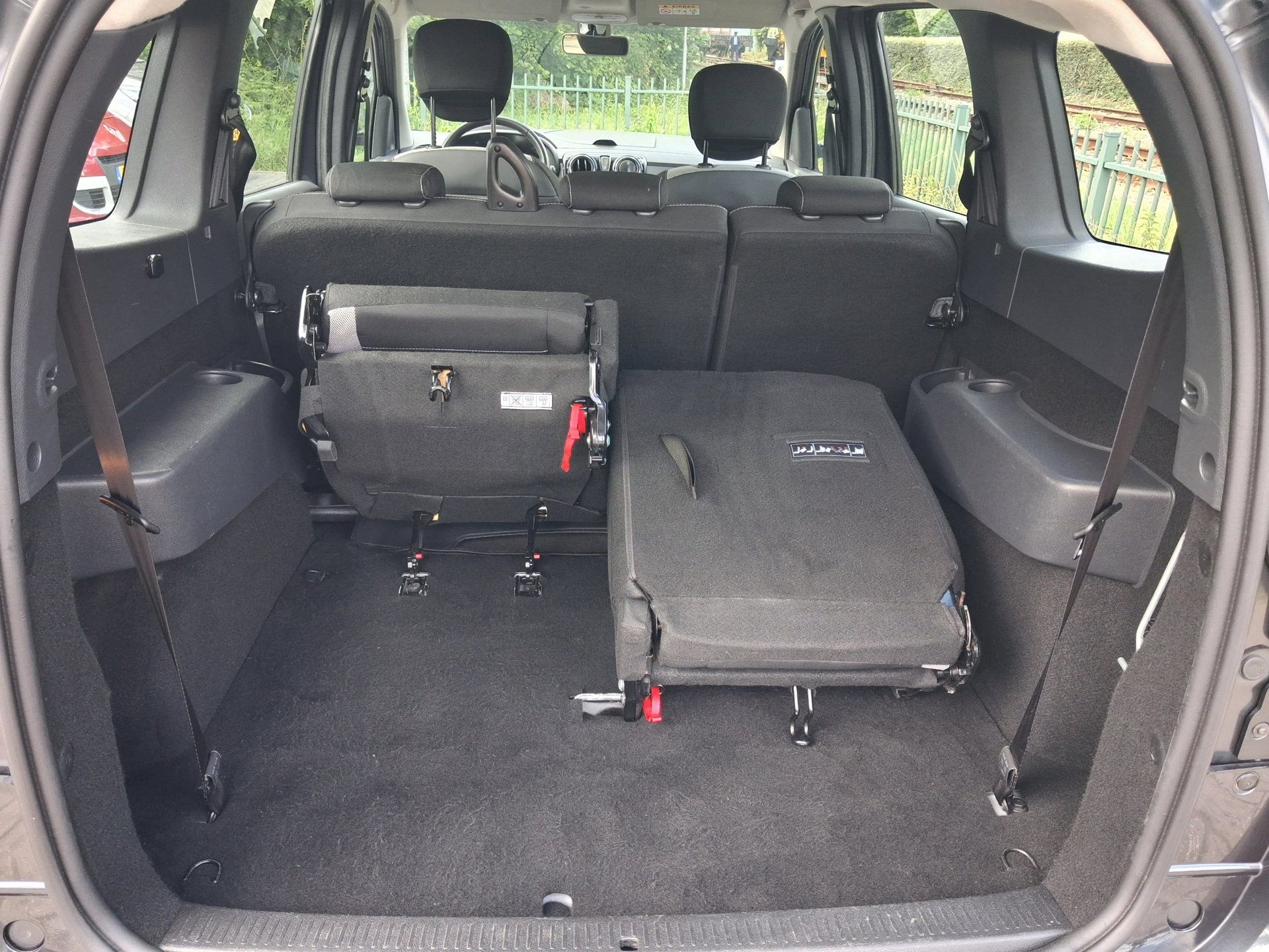 Foto van Dacia Lodgy