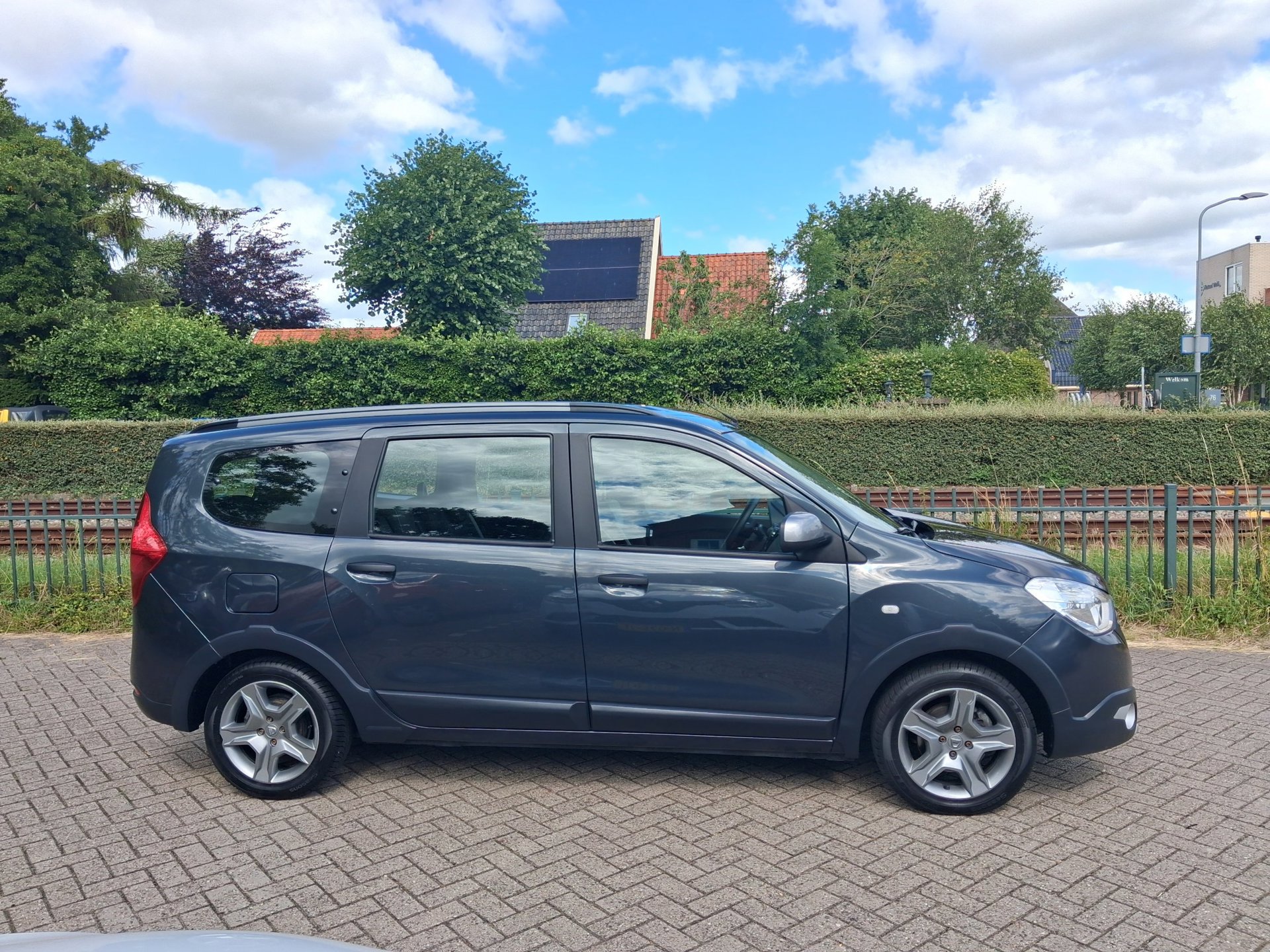 Foto van Dacia Lodgy