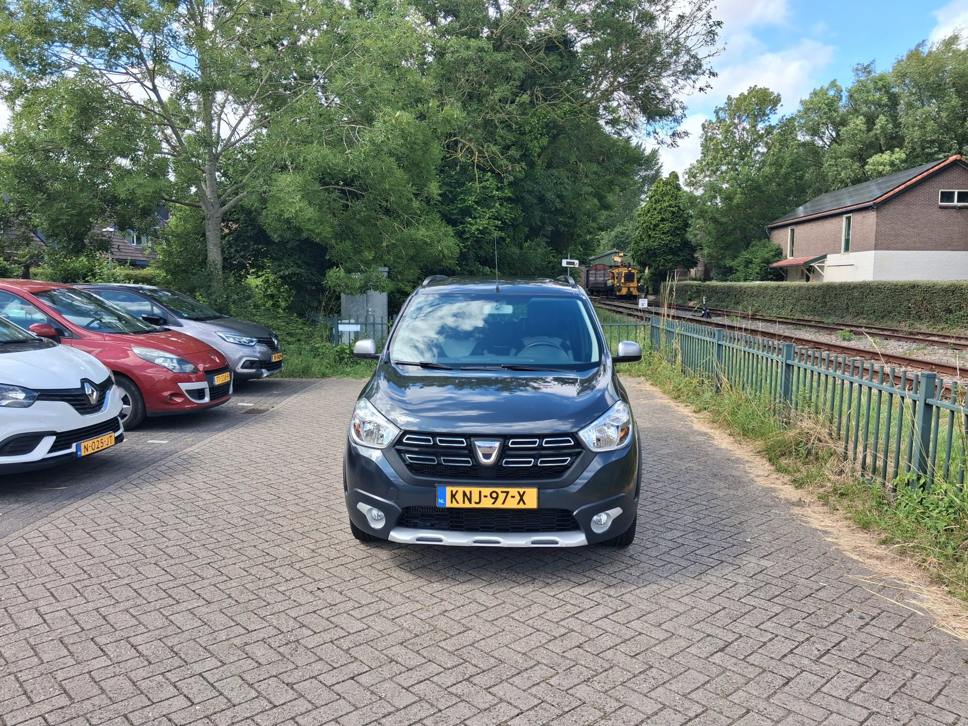 Foto van Dacia Lodgy