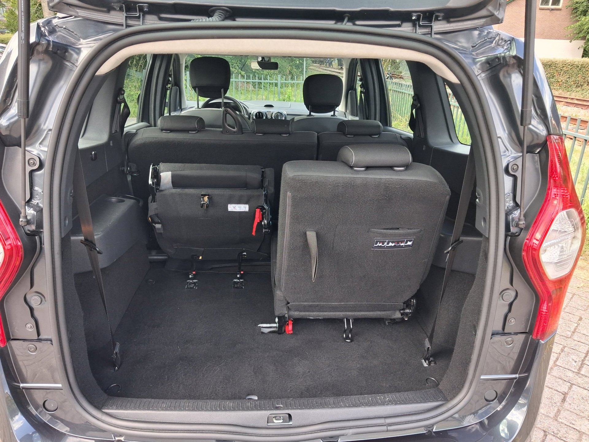 Foto van Dacia Lodgy