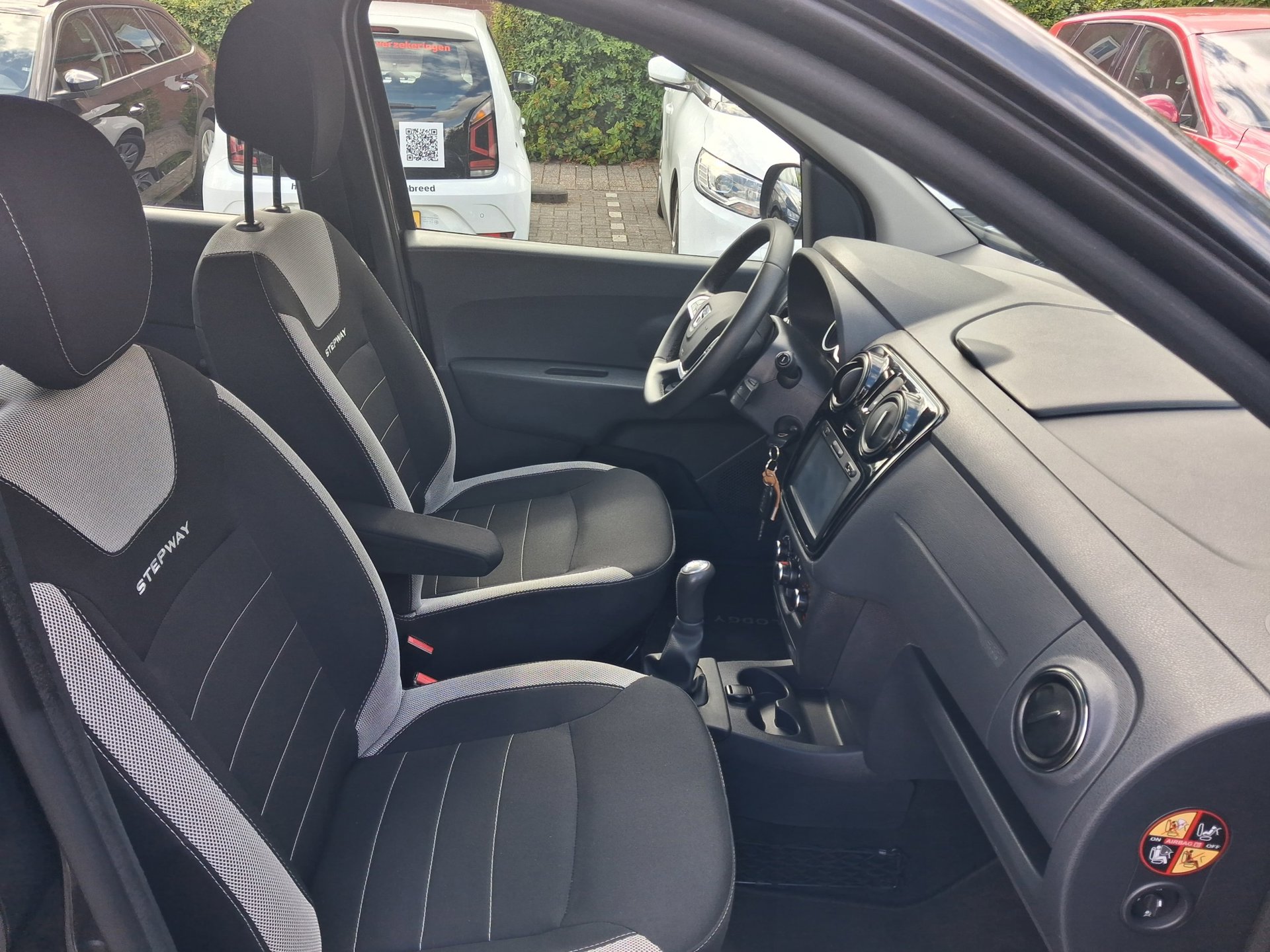 Foto van Dacia Lodgy