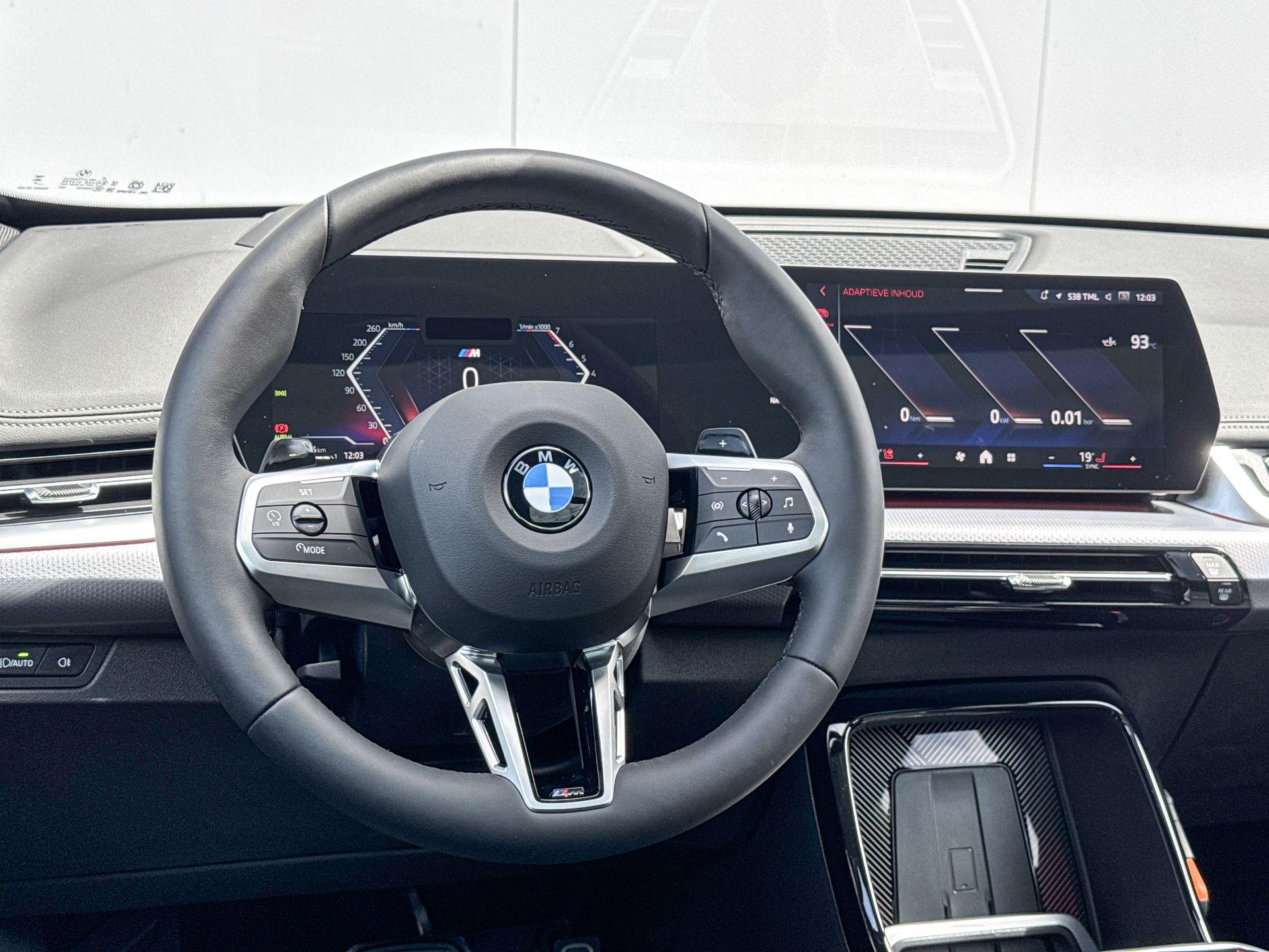 Foto van BMW X1 Xdrive23i