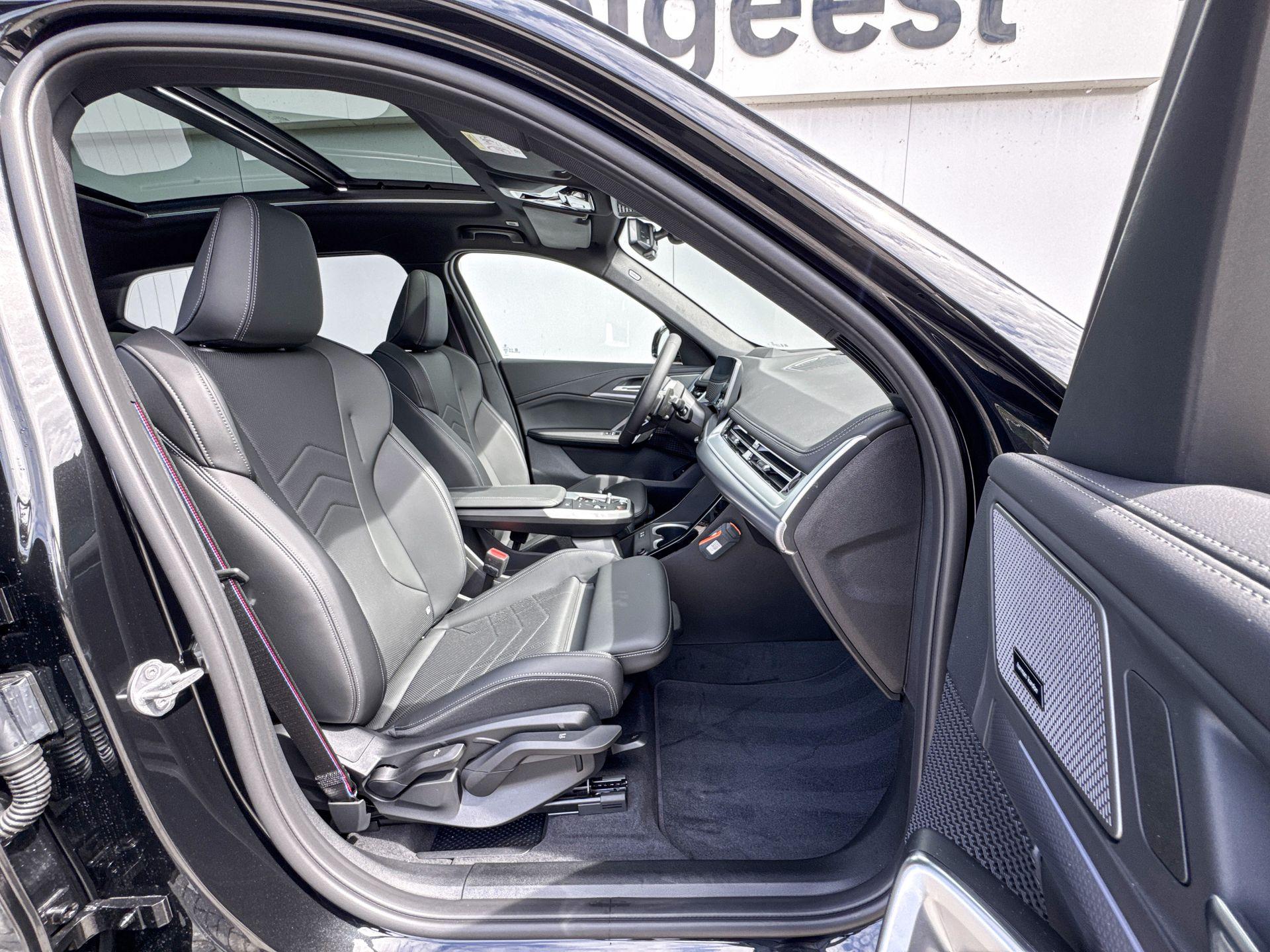 Foto van BMW X1 Xdrive23i