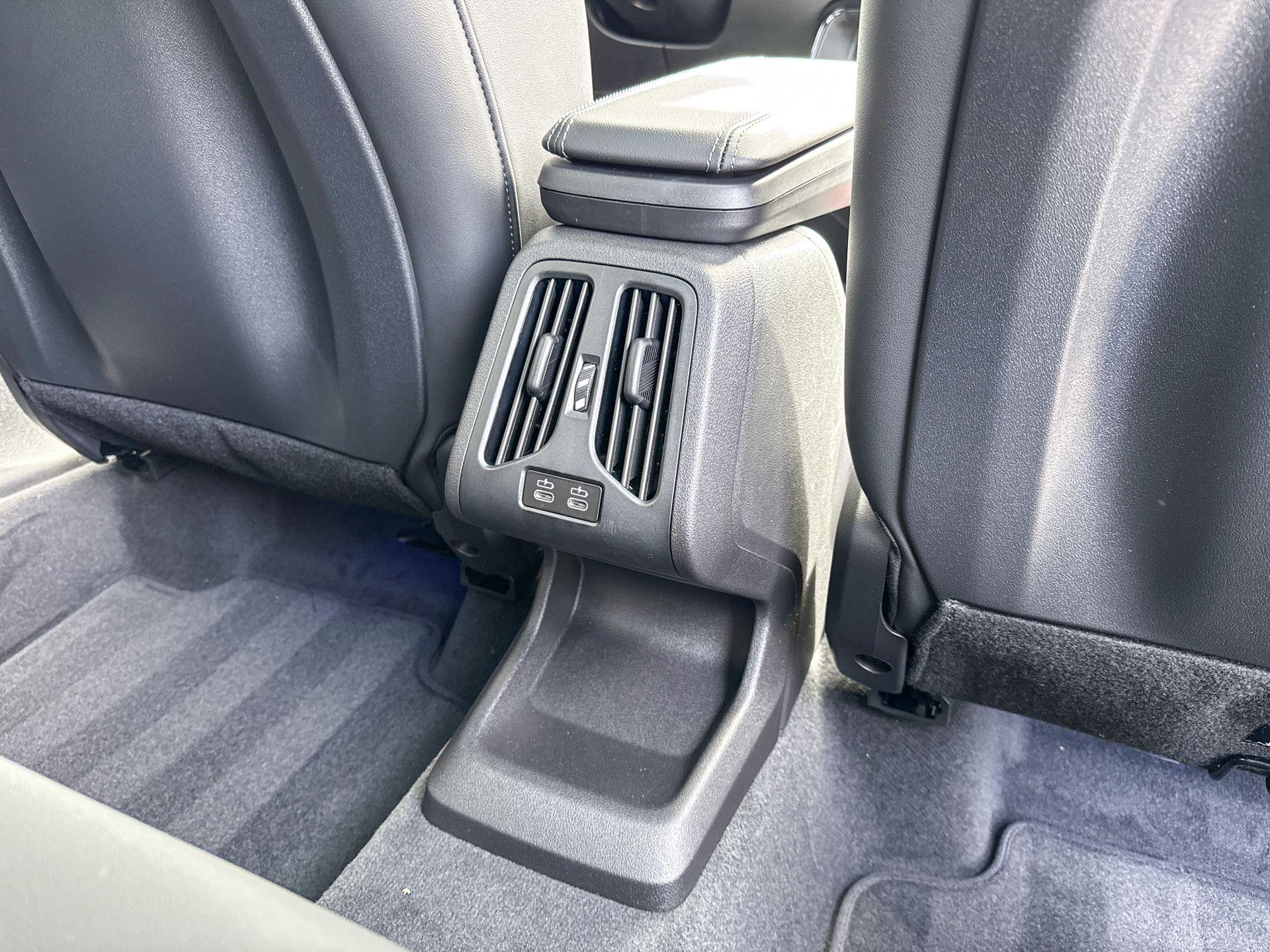 Foto van BMW X1 Xdrive23i