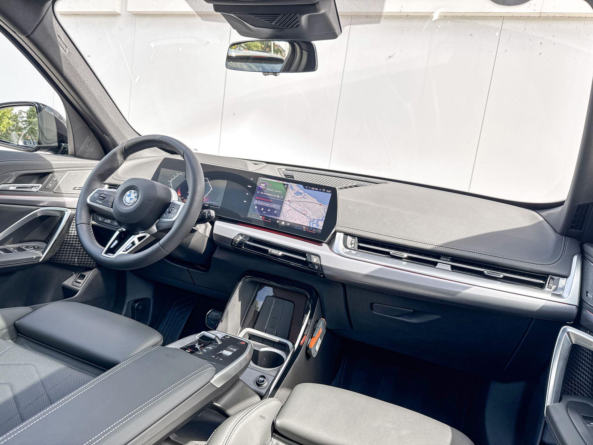 Foto van BMW X1 Xdrive23i