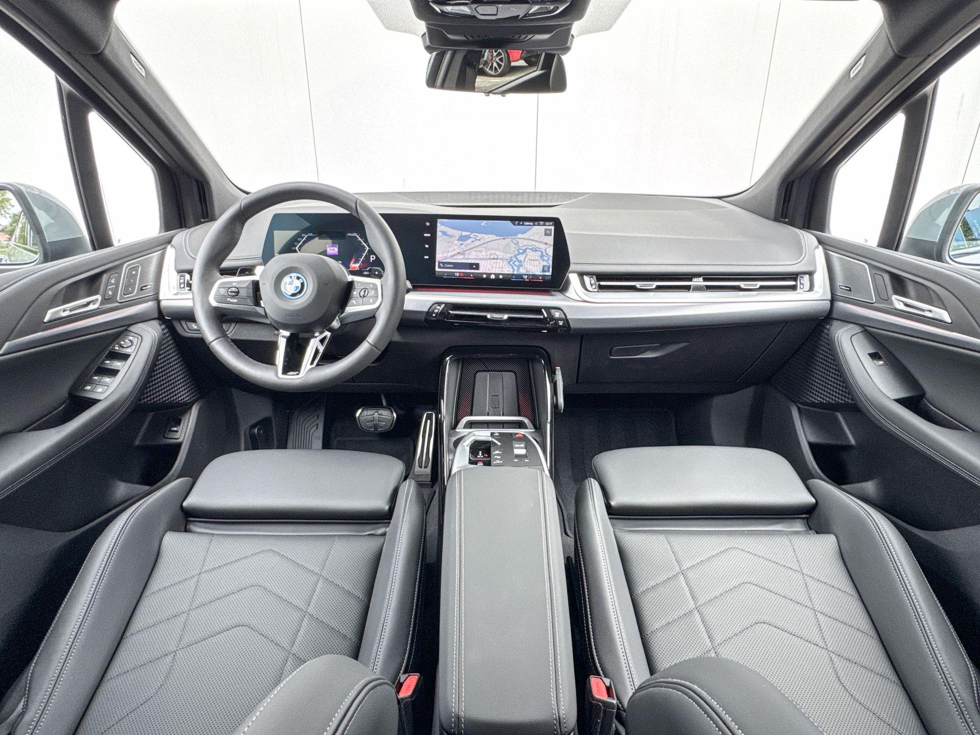 Foto van BMW 225e xDrive Active Tourer