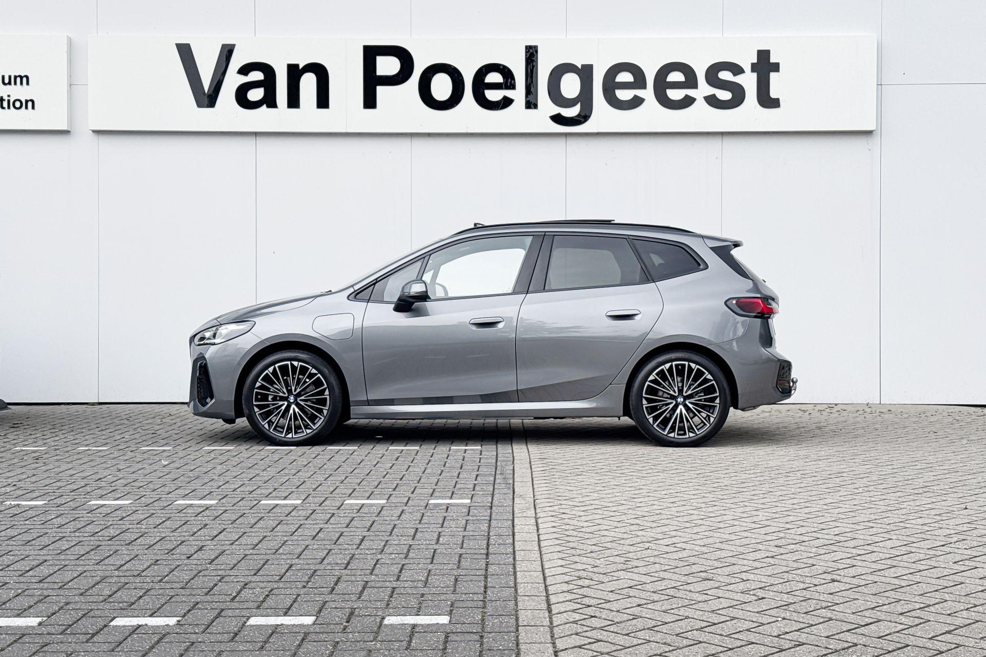 Foto van BMW 225e xDrive Active Tourer