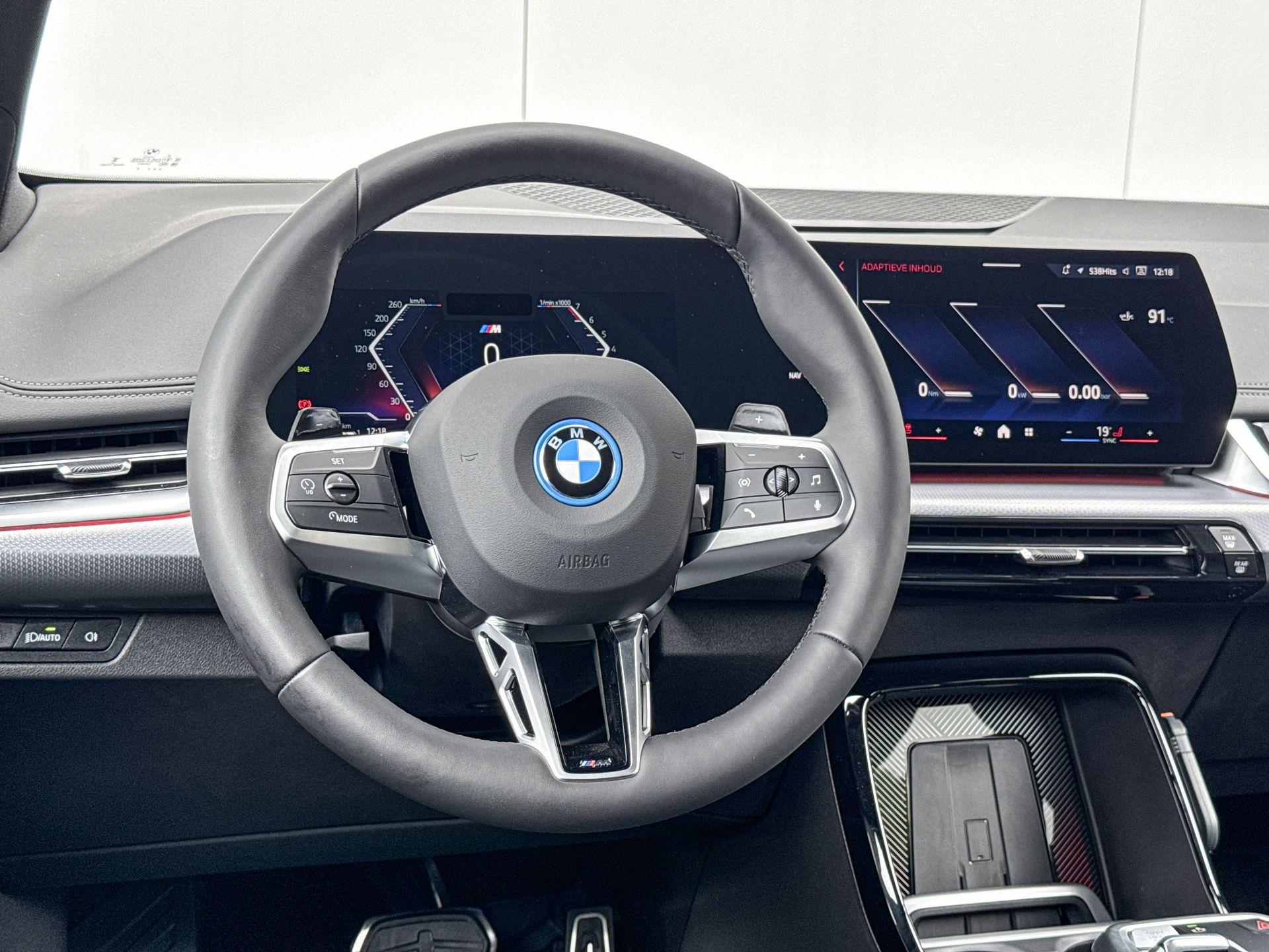 Foto van BMW 225e xDrive Active Tourer