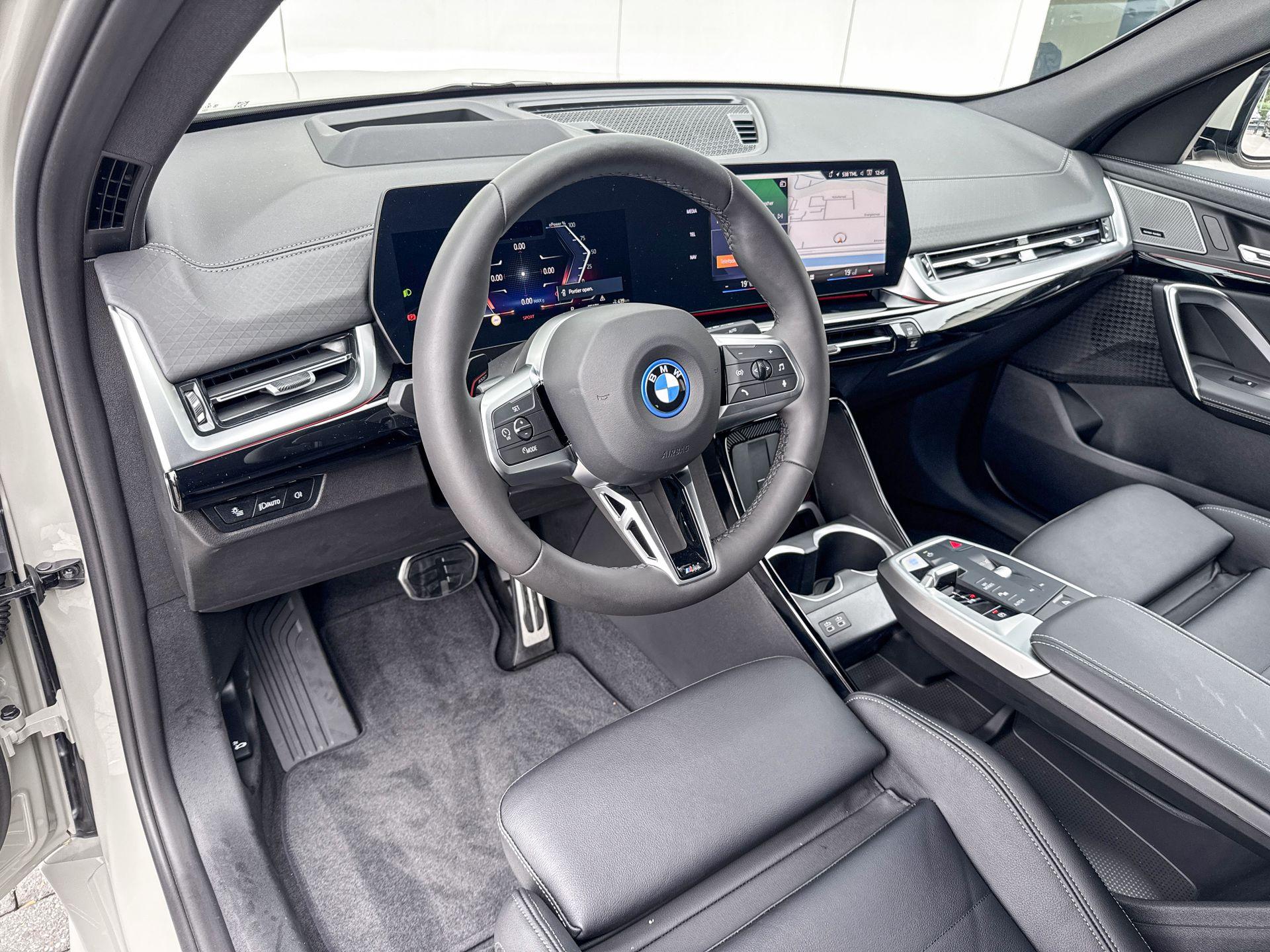 Foto van BMW Ix2 Edrive20