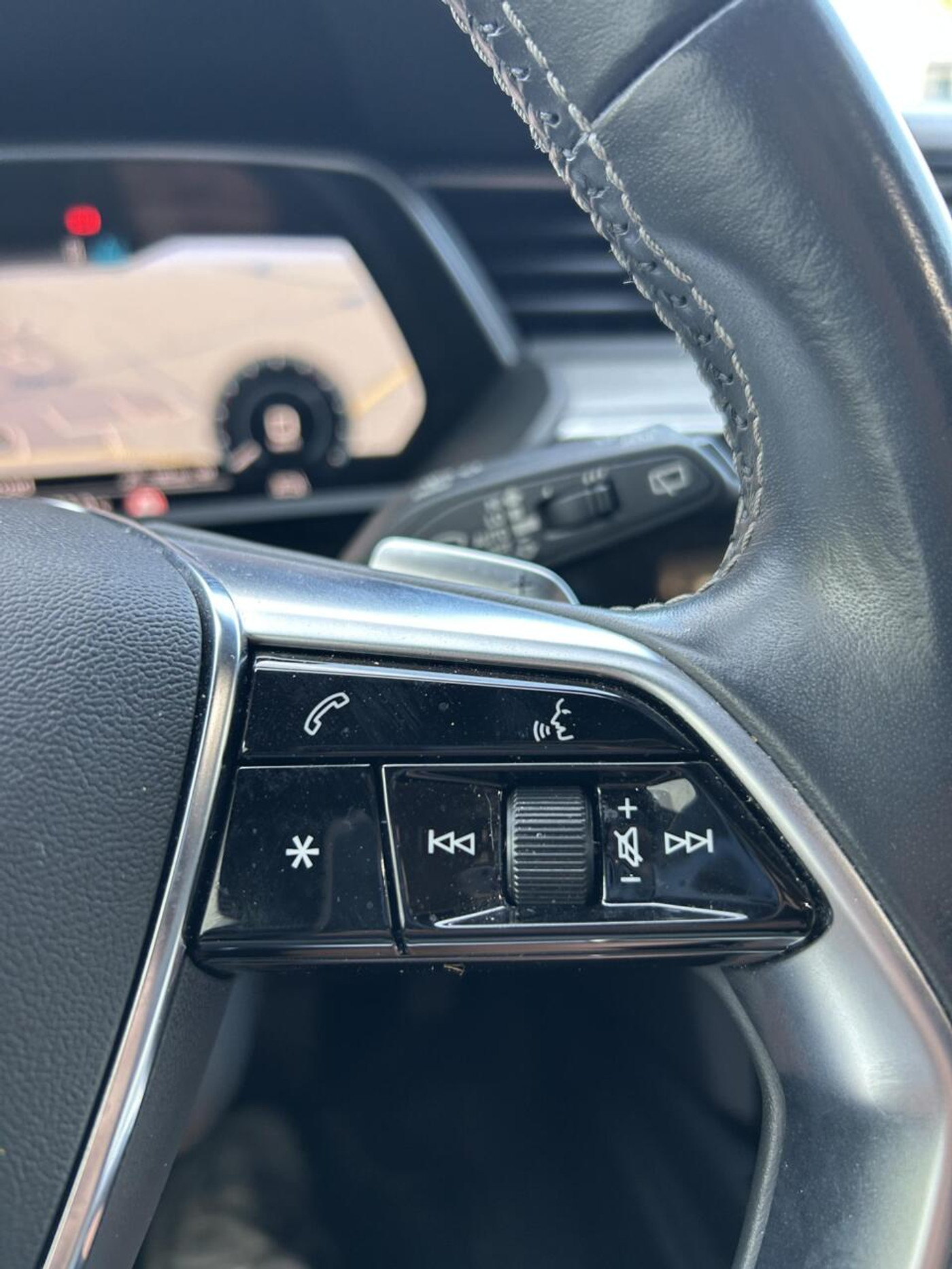 Foto van Audi E-tron