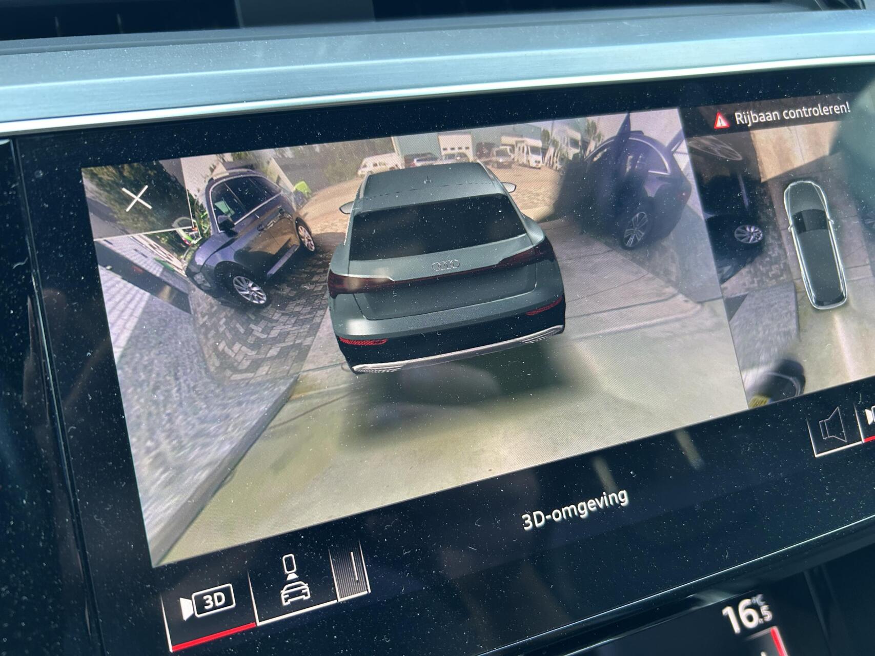 Foto van Audi E-tron