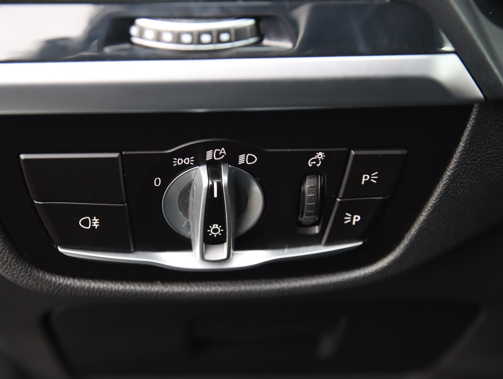 Foto van BMW X3 Xdrive30e