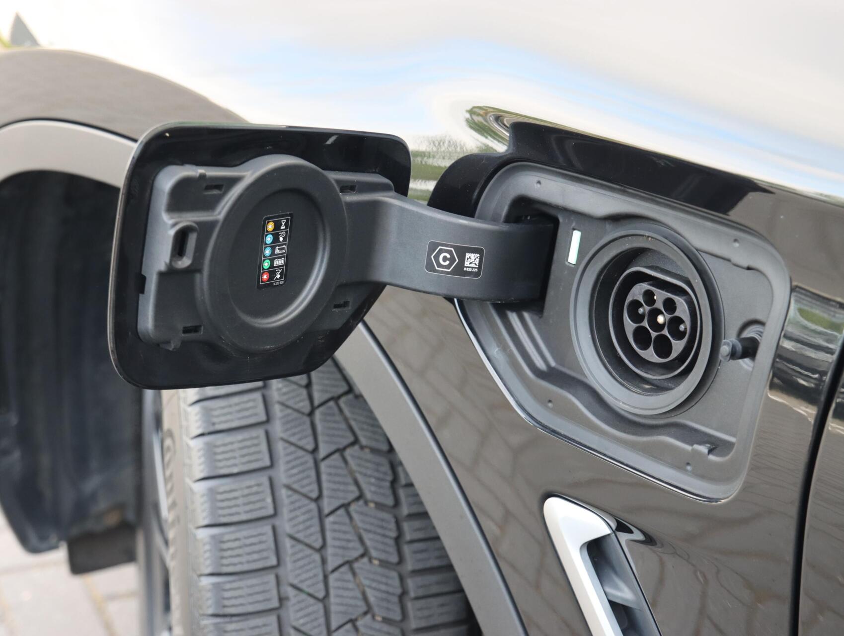 Foto van BMW X3 Xdrive30e