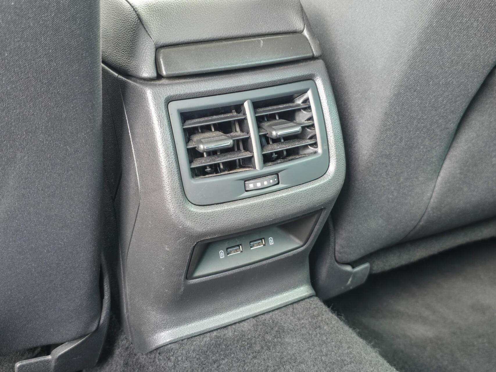 Foto van Seat Leon Sportstourer